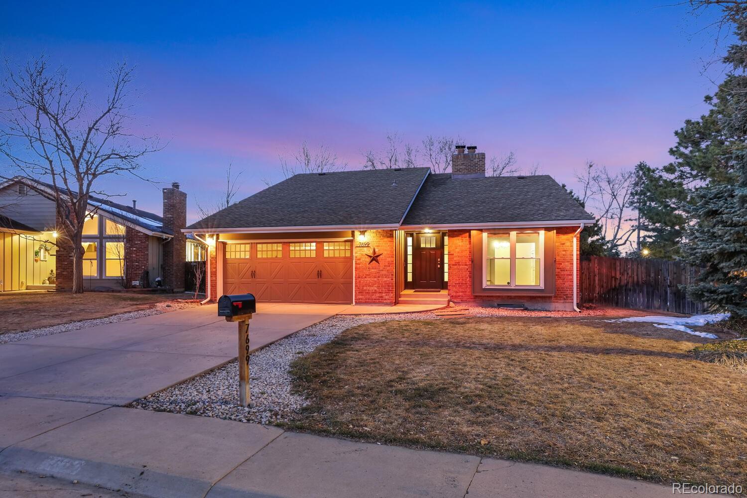 MLS Image #1 for 7699 e mineral place,centennial, Colorado
