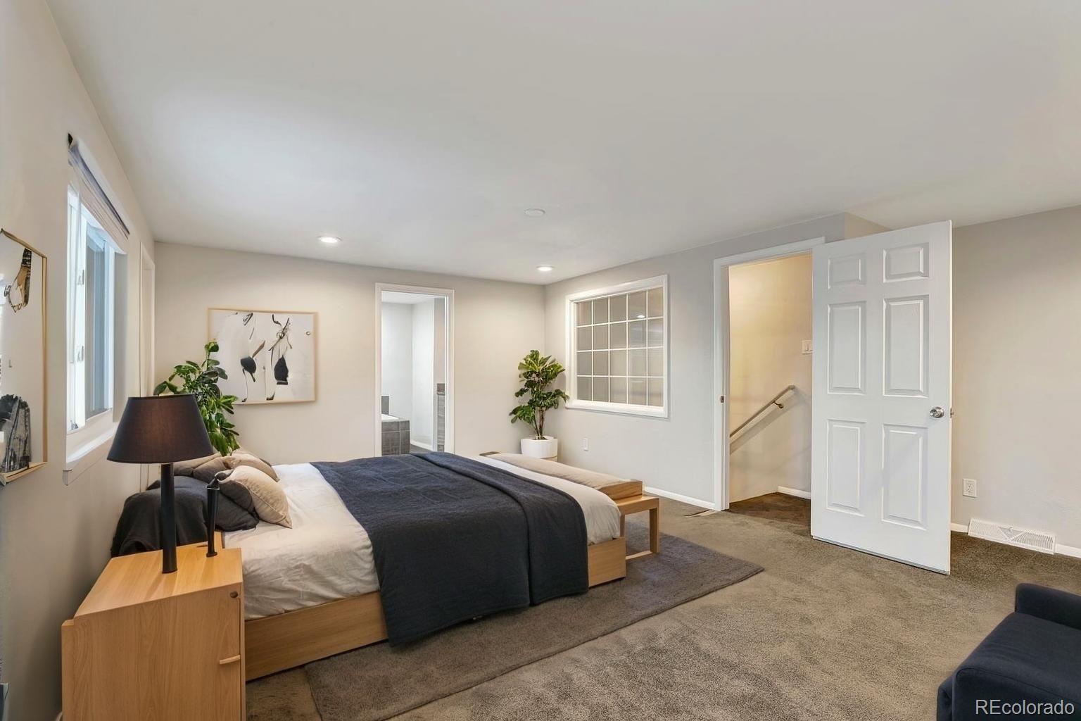 MLS Image #12 for 7699 e mineral place,centennial, Colorado