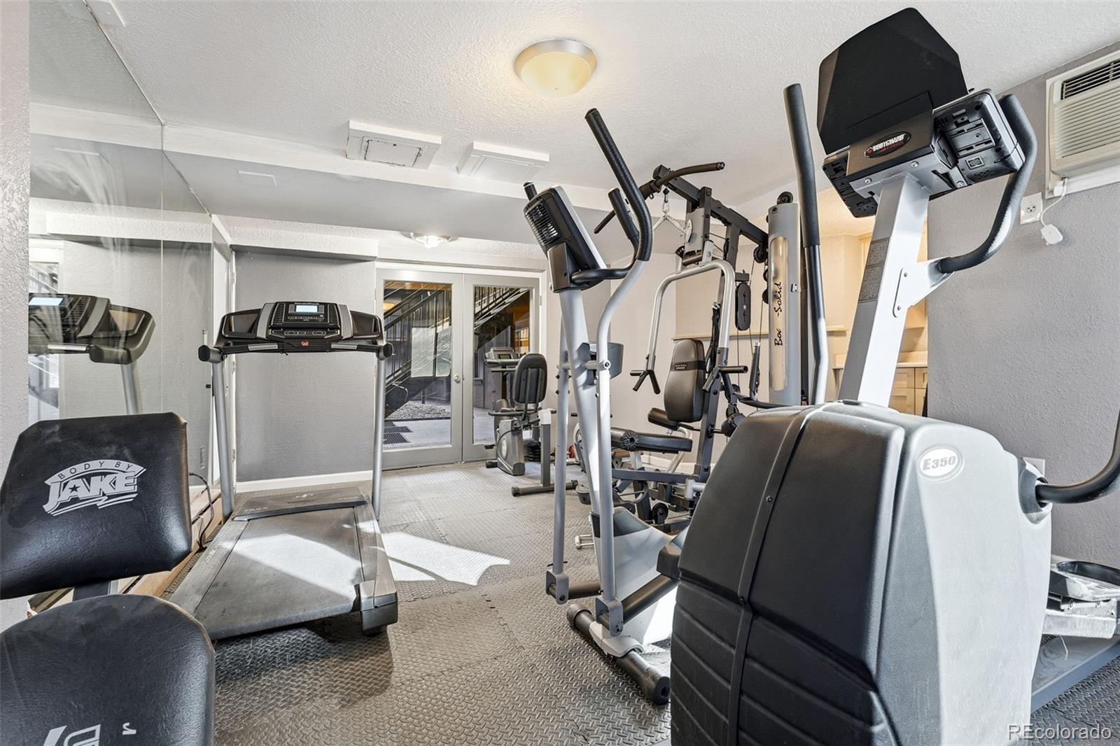 MLS Image #16 for 336 n grant street 310,denver, Colorado
