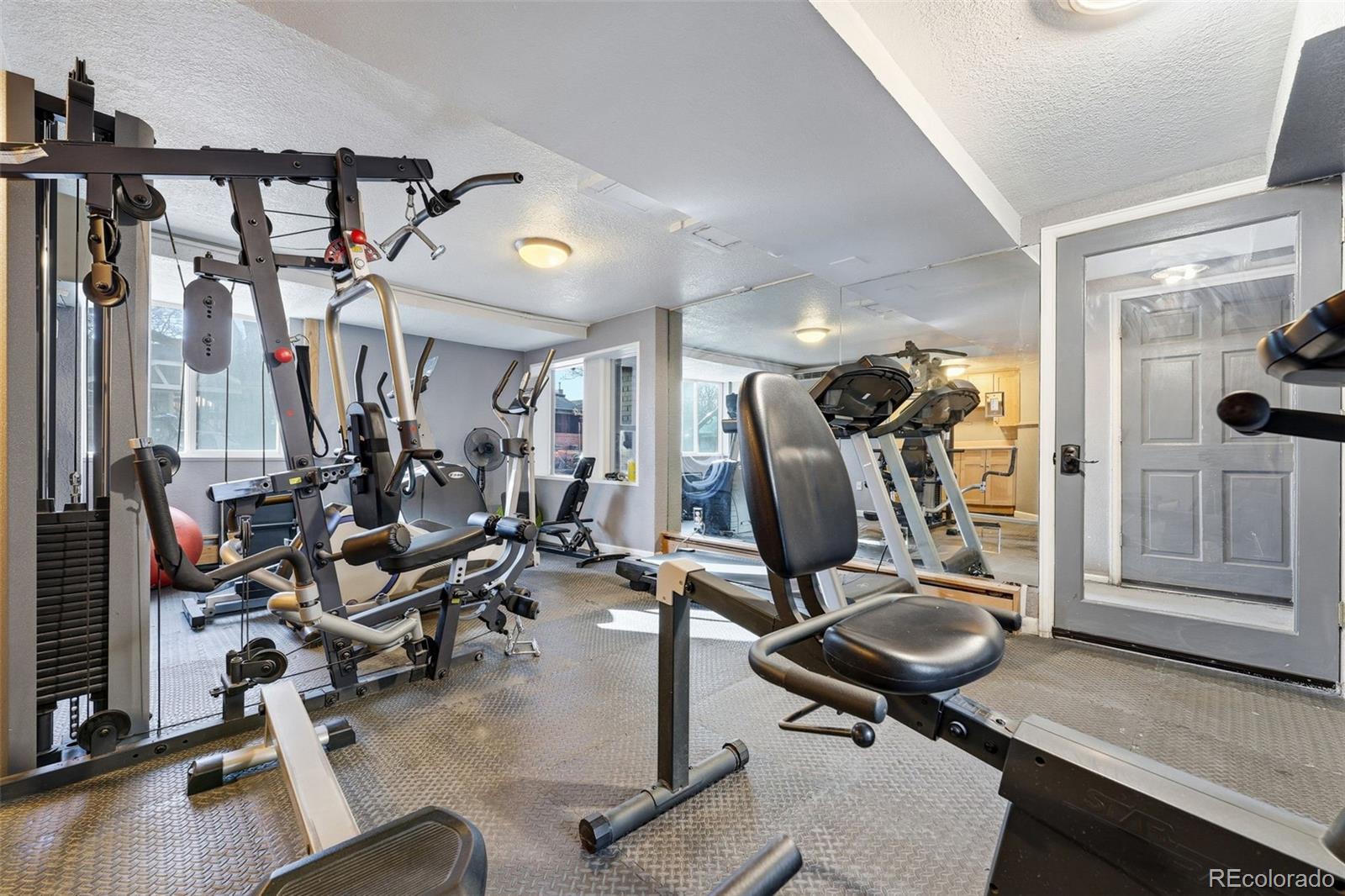 MLS Image #17 for 336 n grant street 310,denver, Colorado