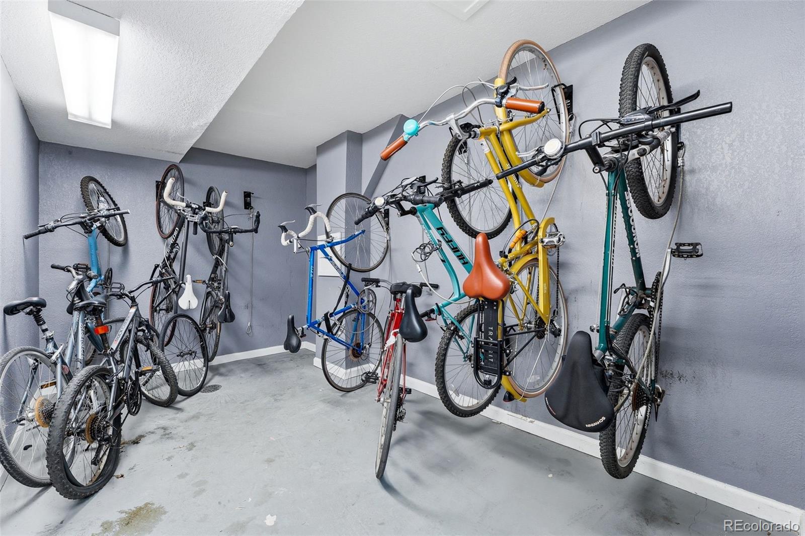 MLS Image #19 for 336 n grant street 310,denver, Colorado