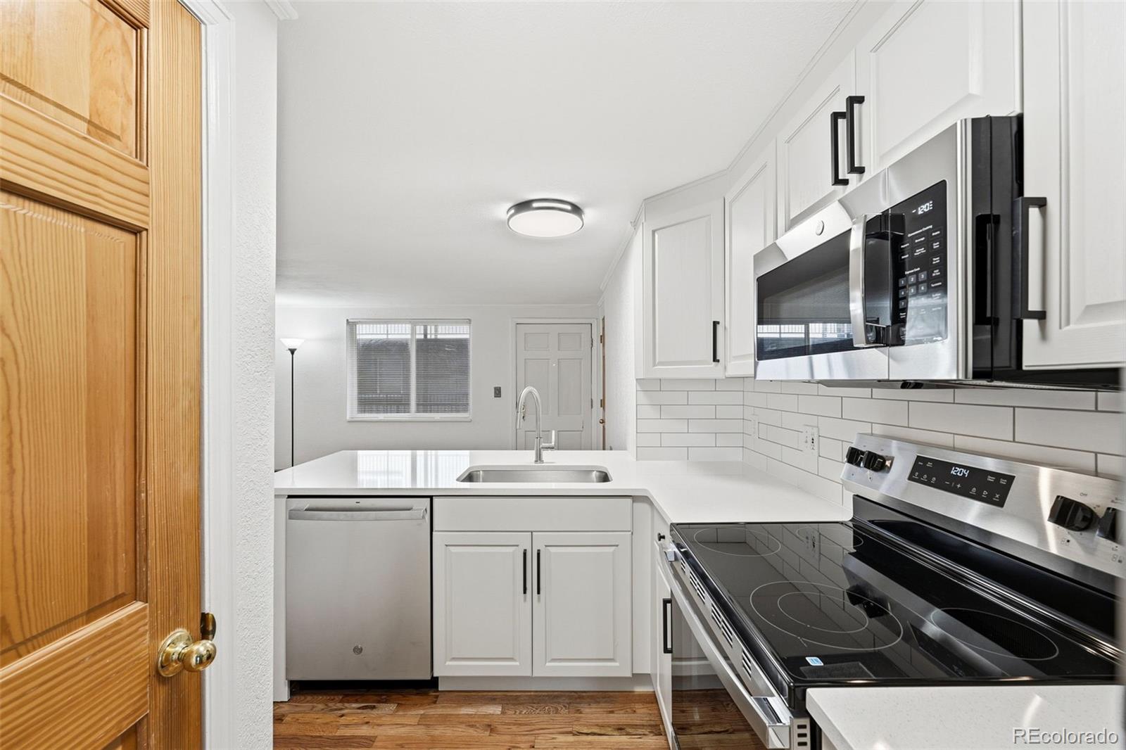 MLS Image #2 for 336 n grant street 310,denver, Colorado
