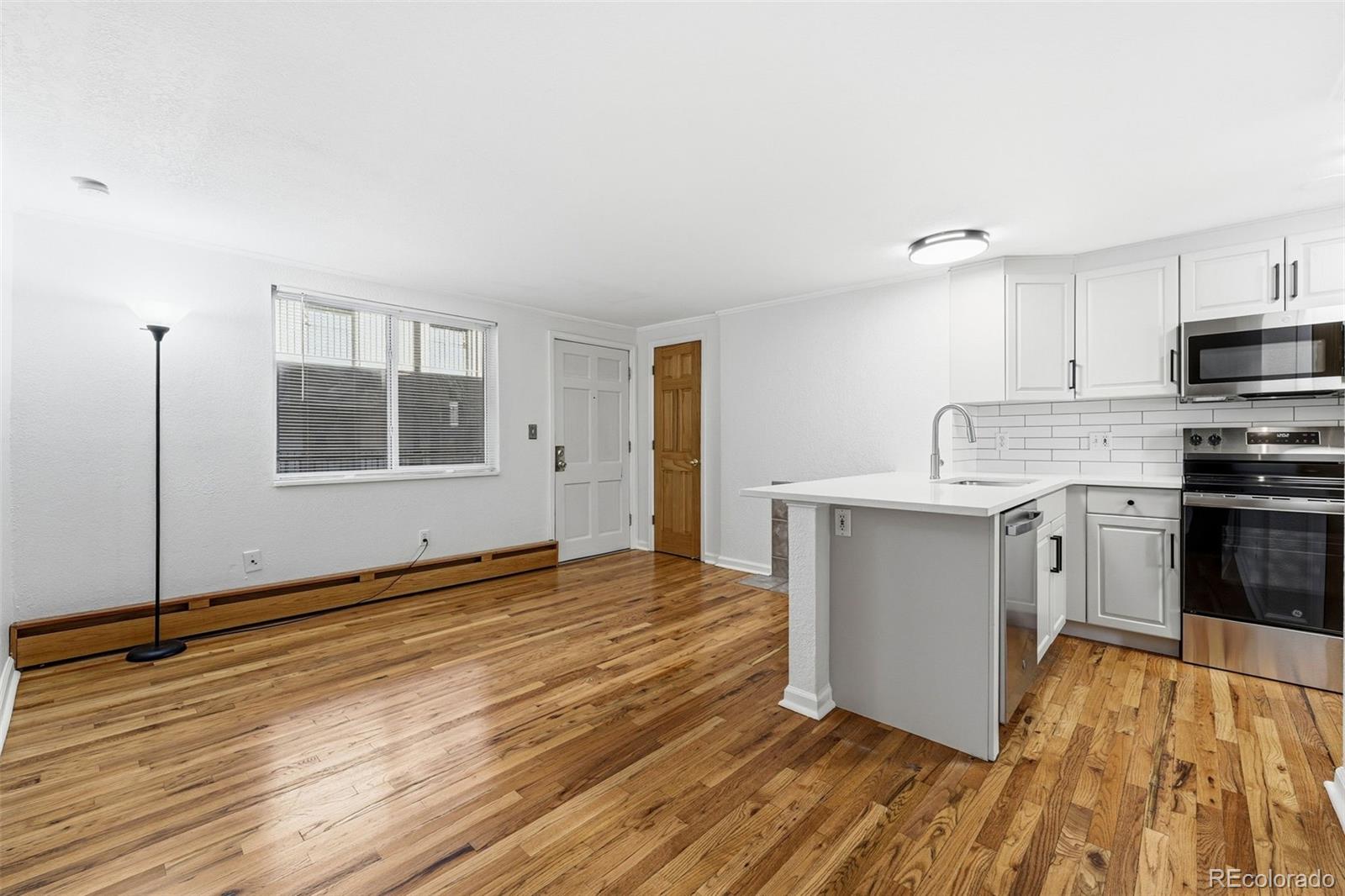 MLS Image #3 for 336 n grant street 310,denver, Colorado