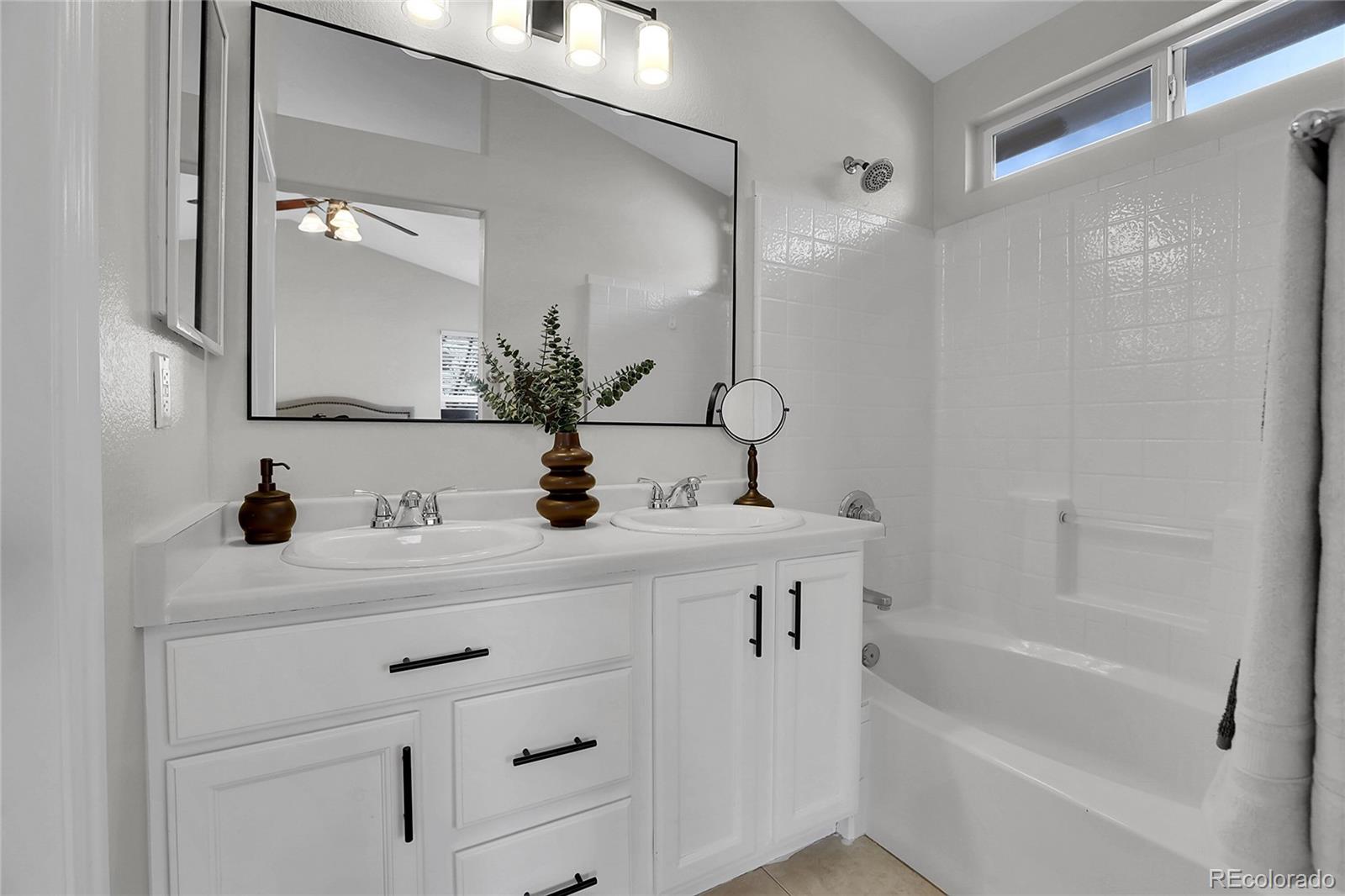 MLS Image #14 for 1288 s beeler court,denver, Colorado