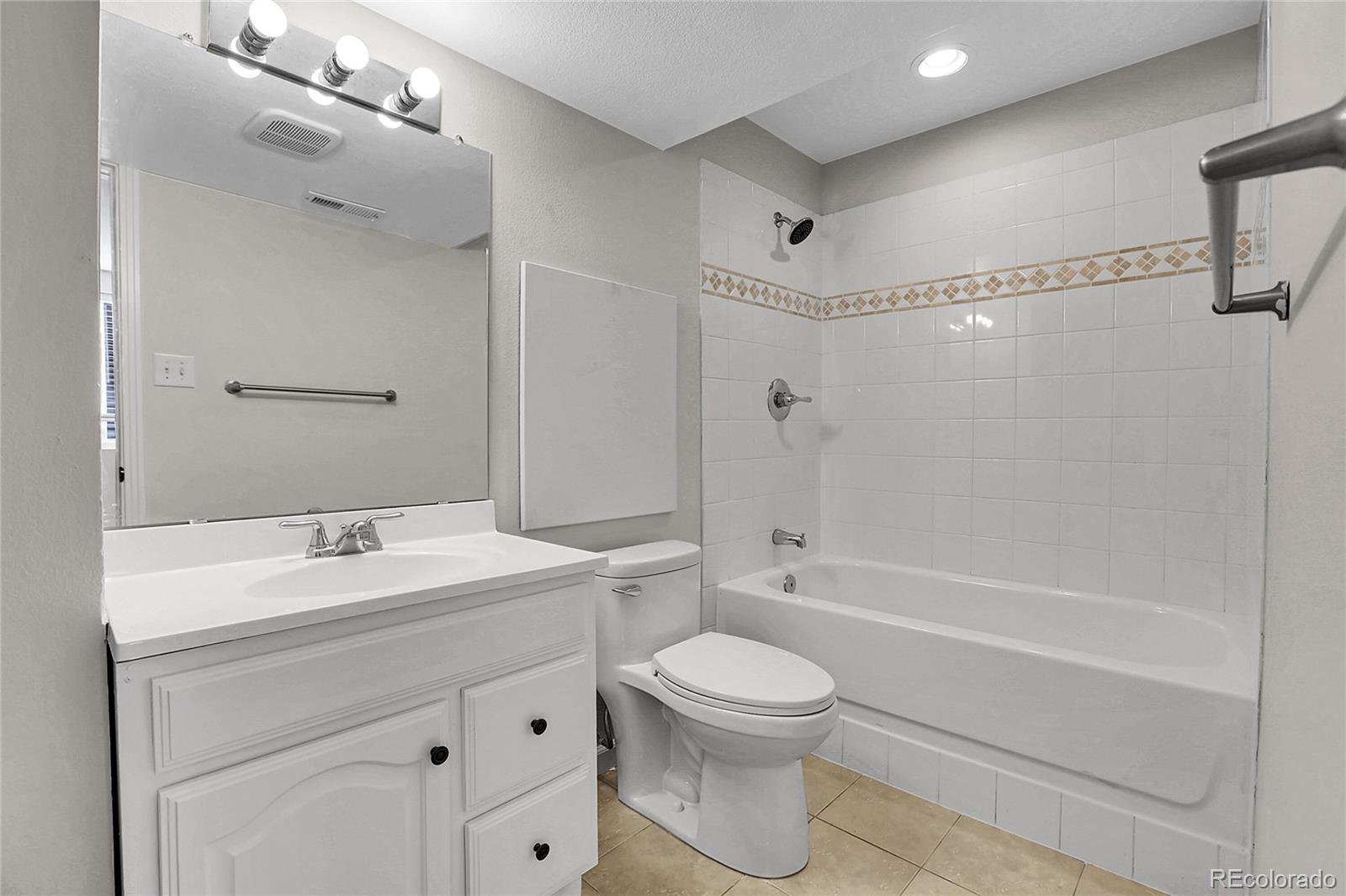 MLS Image #24 for 1288 s beeler court,denver, Colorado