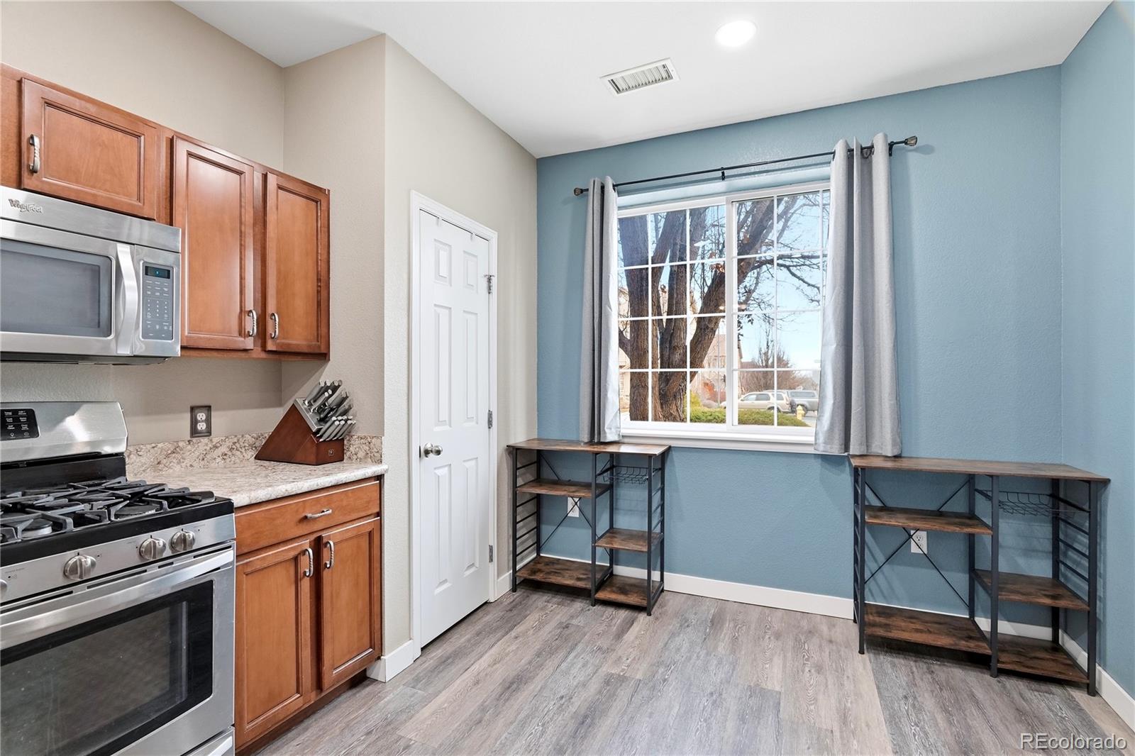 MLS Image #4 for 12761  ivanhoe street,thornton, Colorado