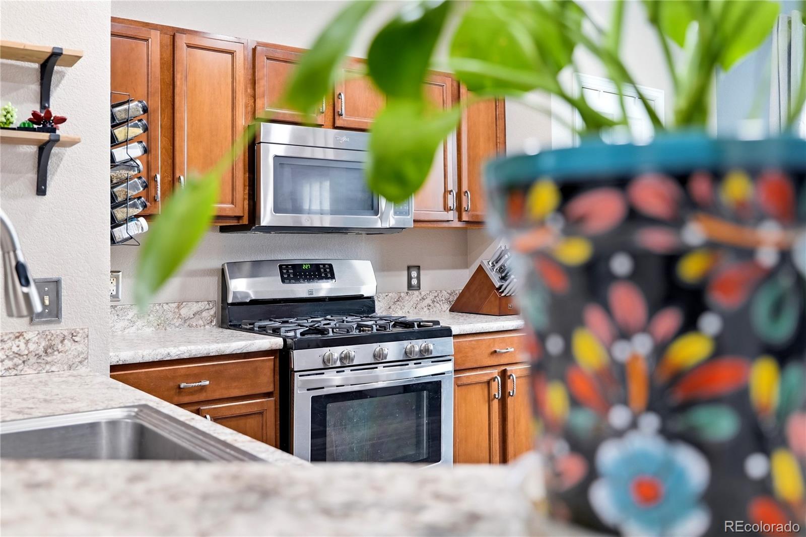 MLS Image #7 for 12761  ivanhoe street,thornton, Colorado