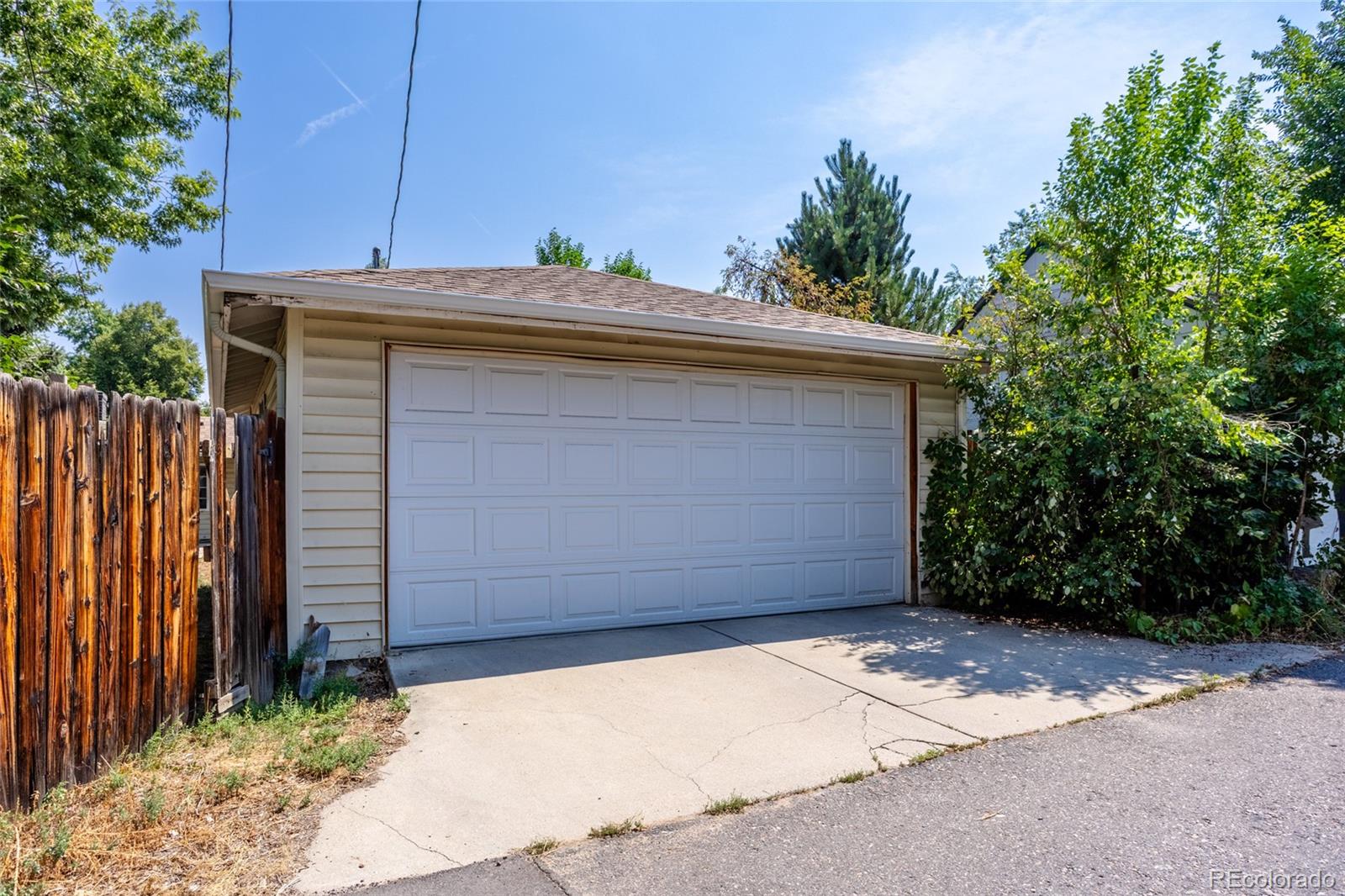 MLS Image #32 for 1879 s madison street,denver, Colorado