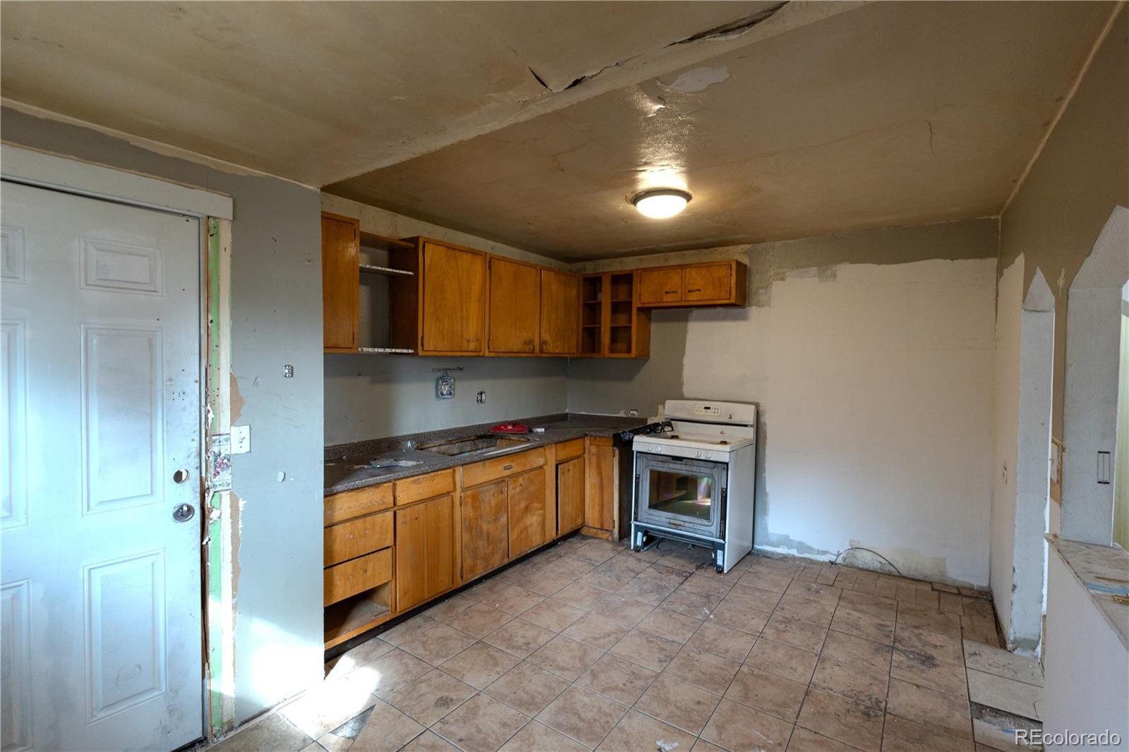 MLS Image #9 for 4523  fillmore street,denver, Colorado