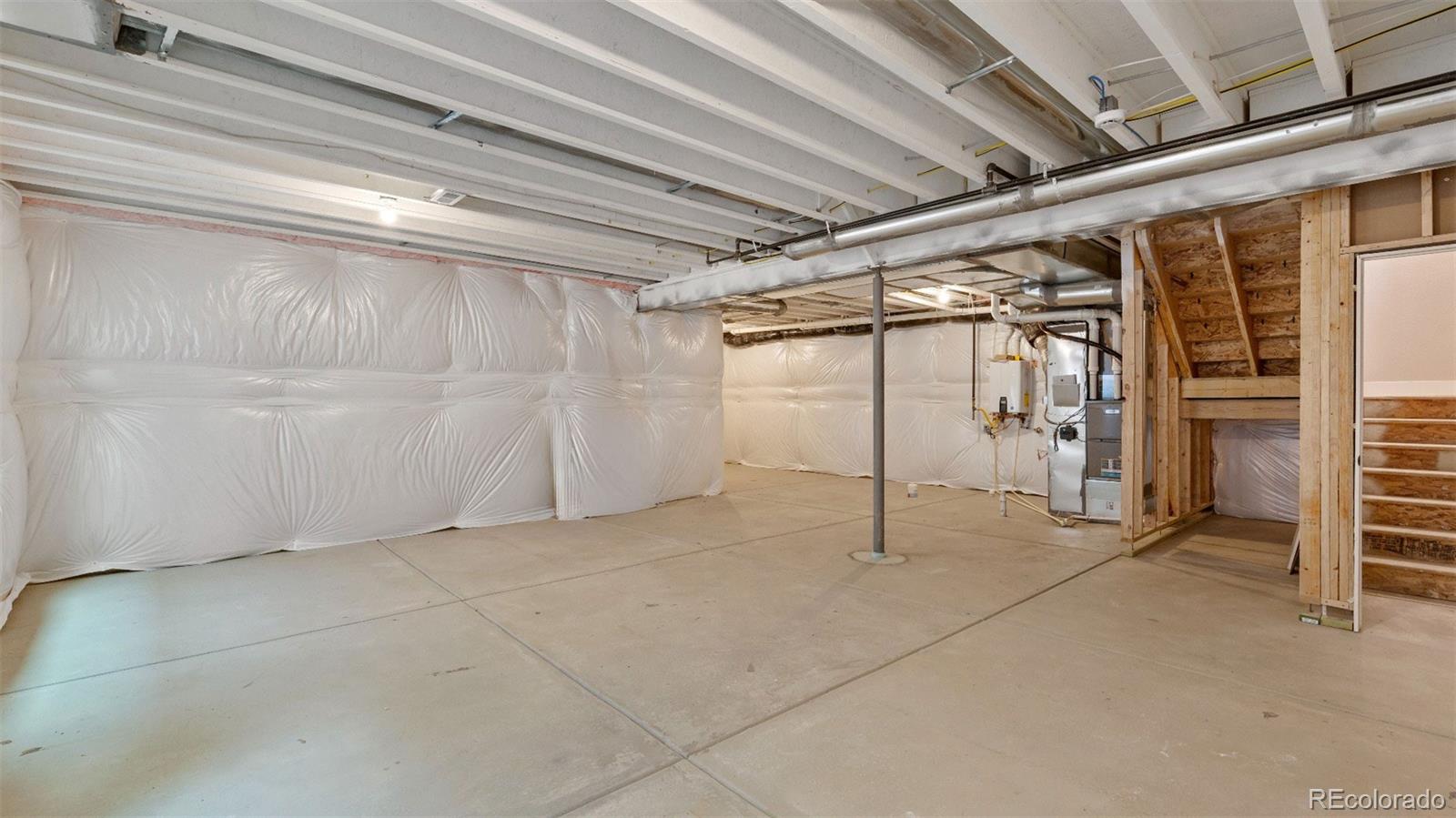 MLS Image #28 for 24207 e 53 rd drive,aurora, Colorado