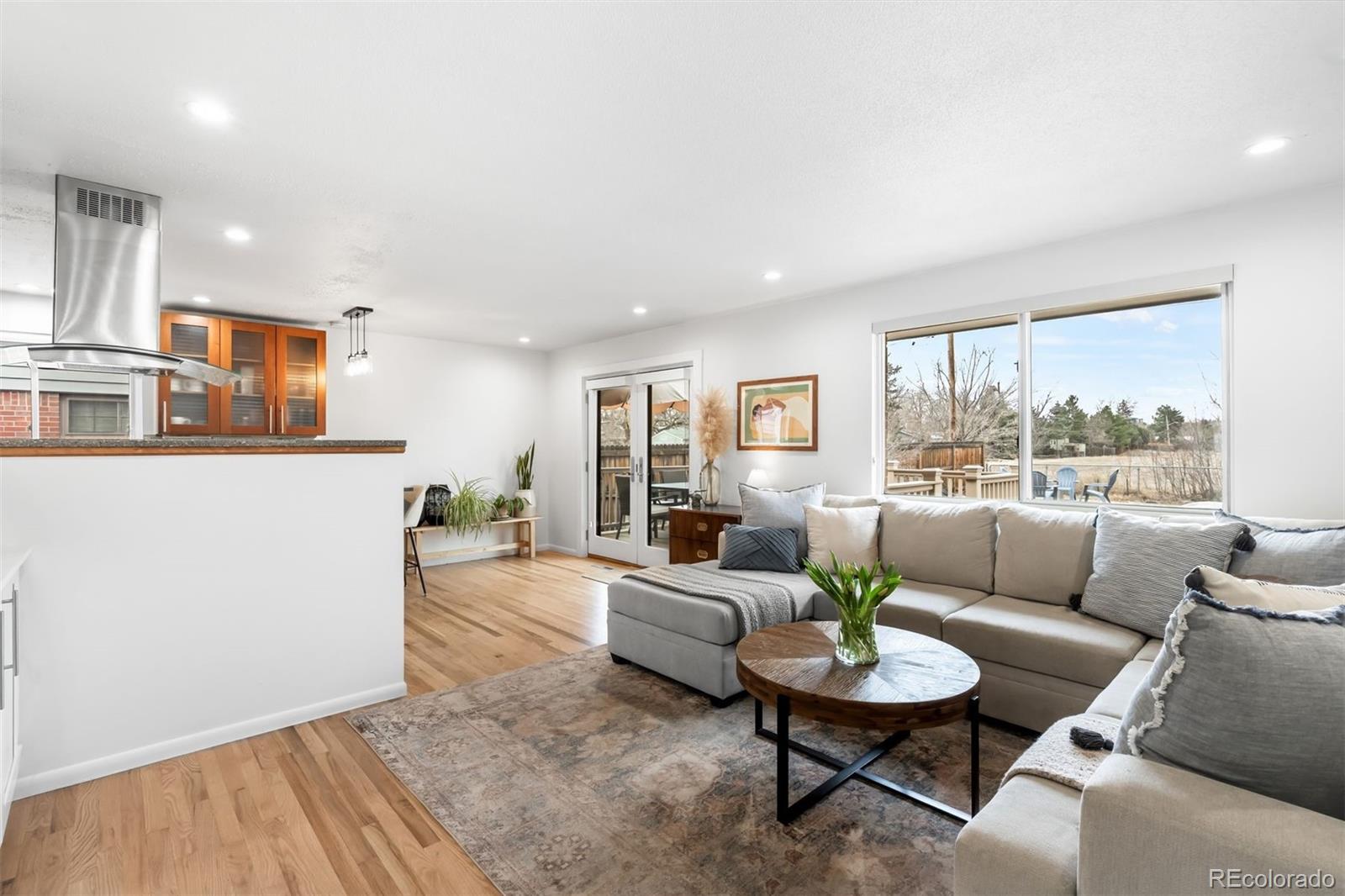 MLS Image #3 for 1448 s oneida street,denver, Colorado