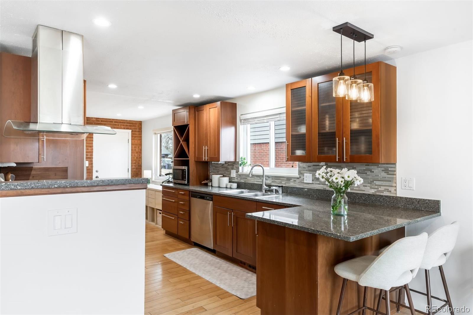 MLS Image #5 for 1448 s oneida street,denver, Colorado