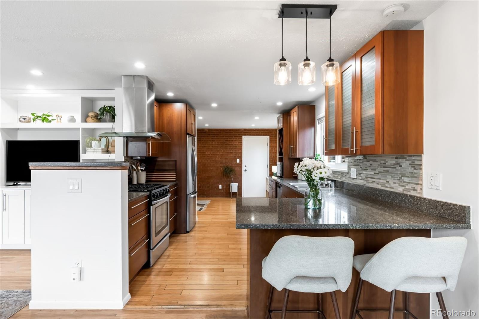 MLS Image #6 for 1448 s oneida street,denver, Colorado