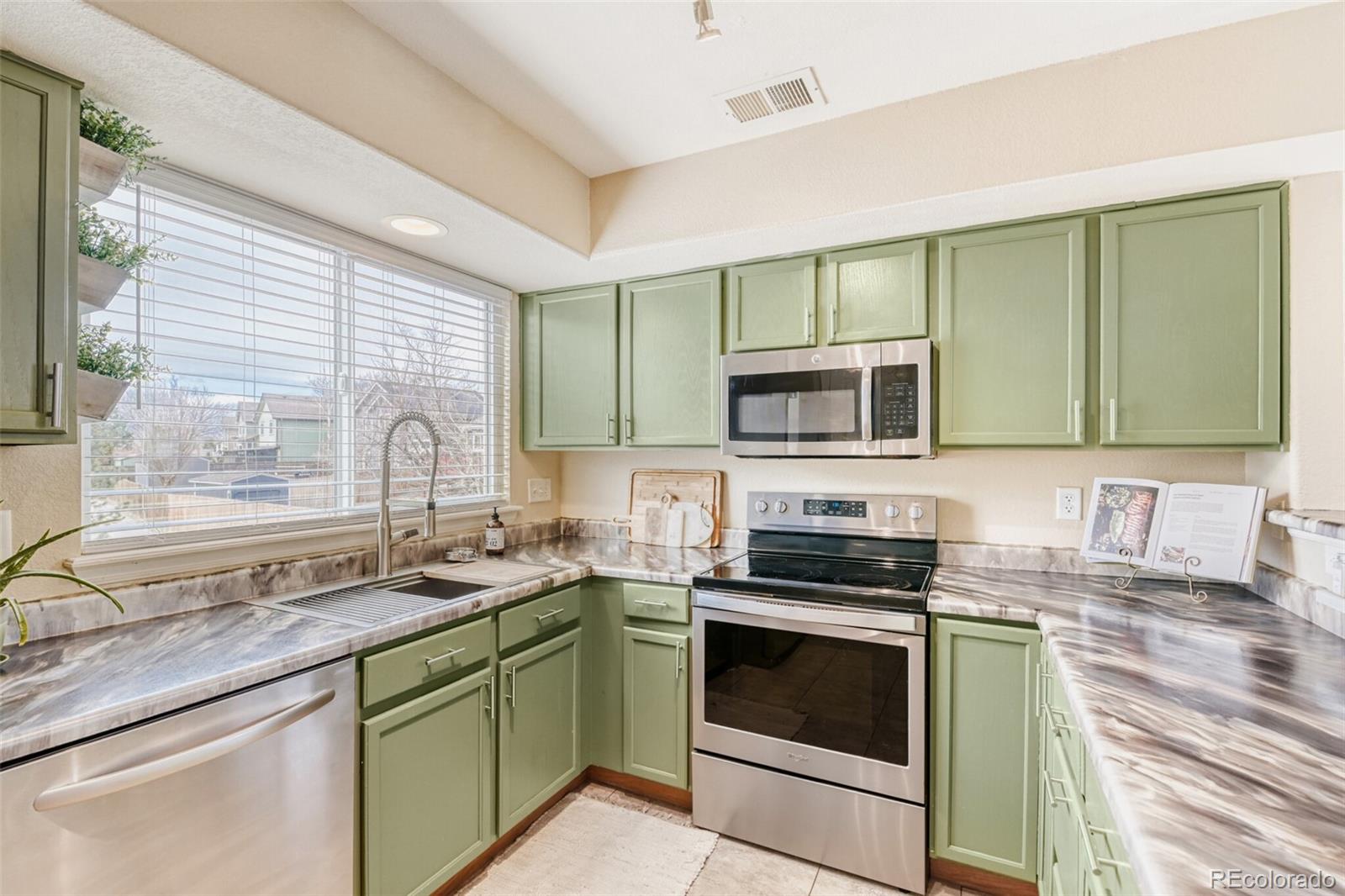 MLS Image #9 for 12078  leyden court ,brighton, Colorado