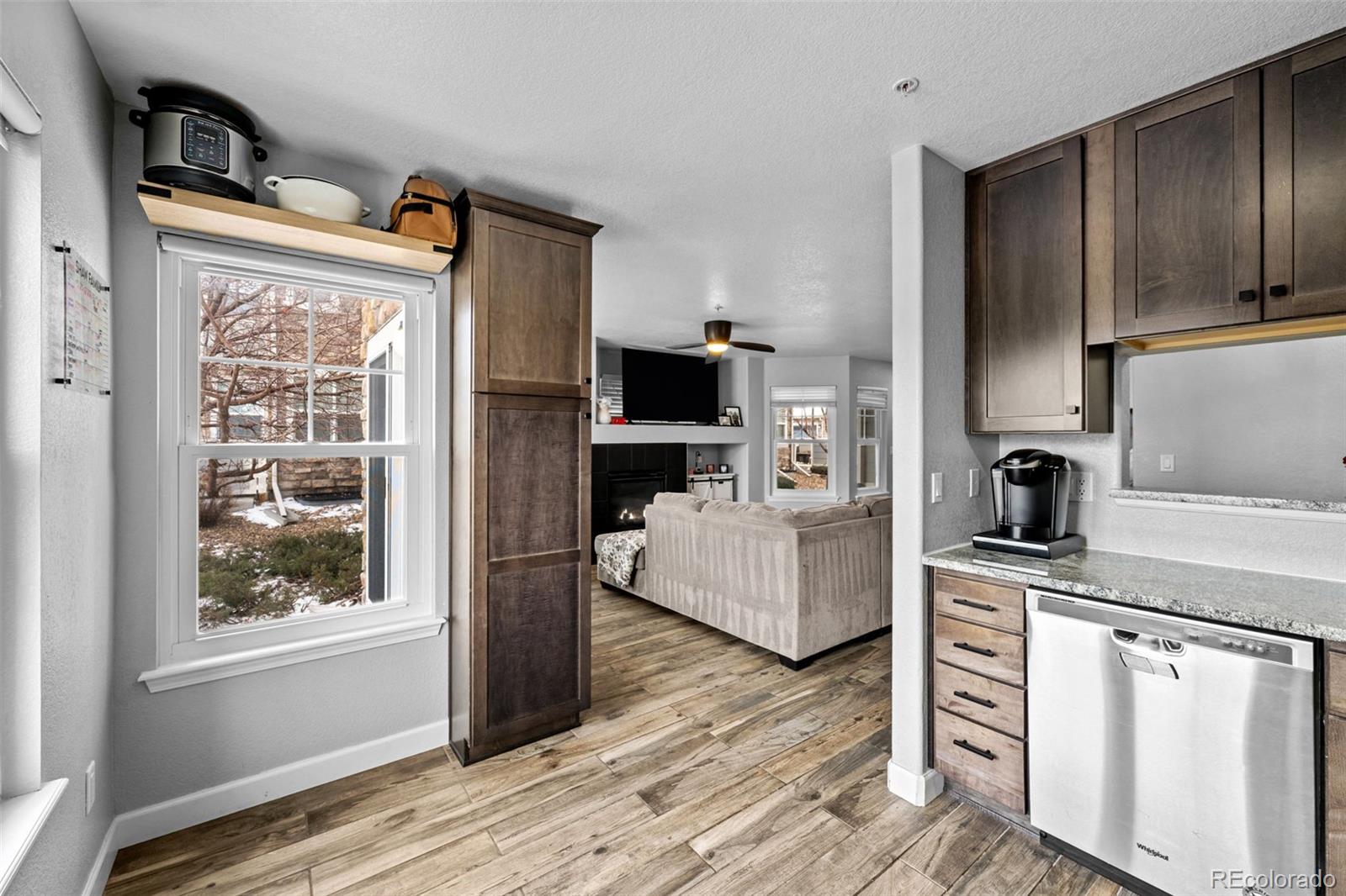 MLS Image #11 for 23500 e alamo place,aurora, Colorado
