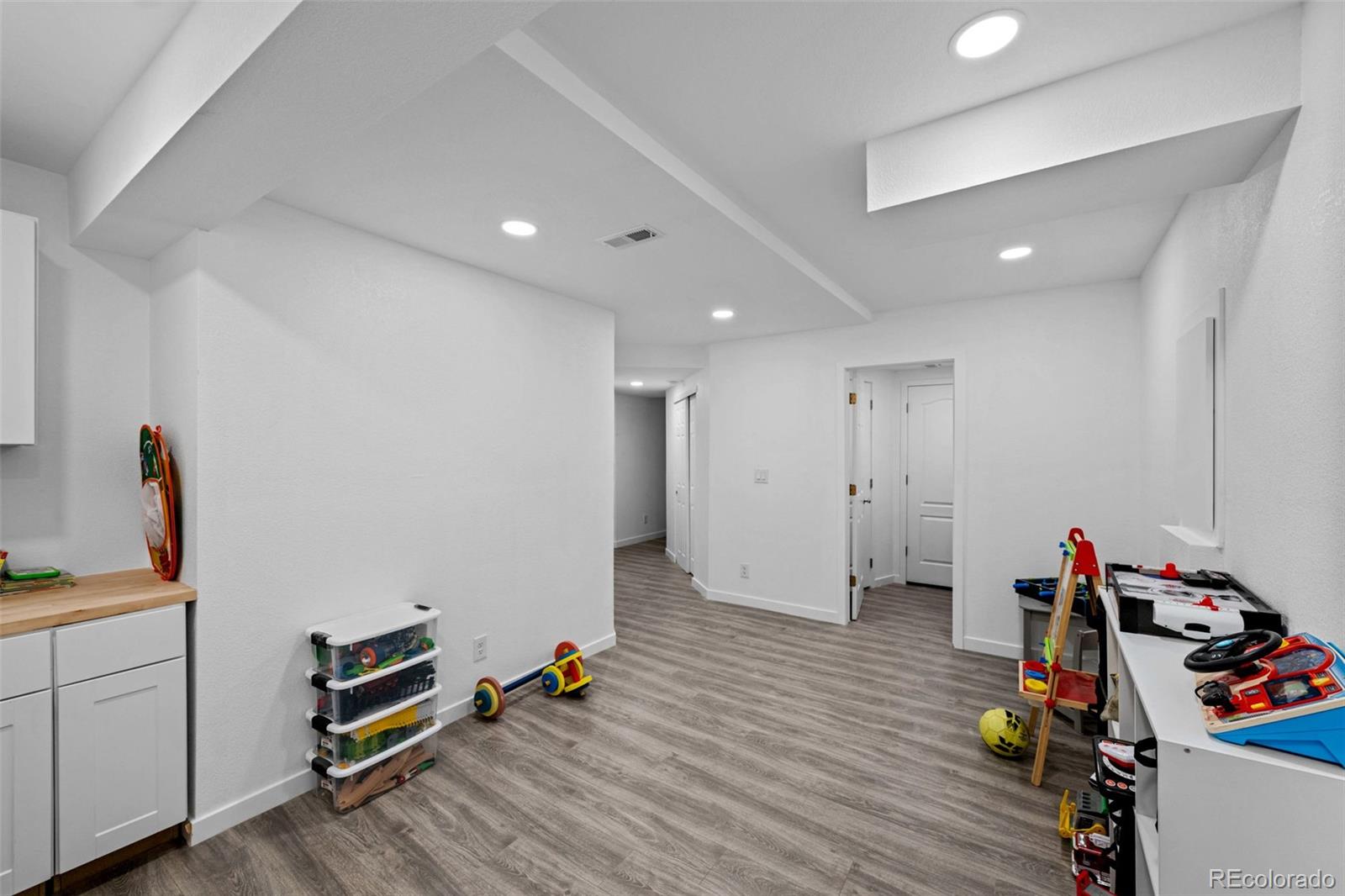 MLS Image #23 for 23500 e alamo place,aurora, Colorado