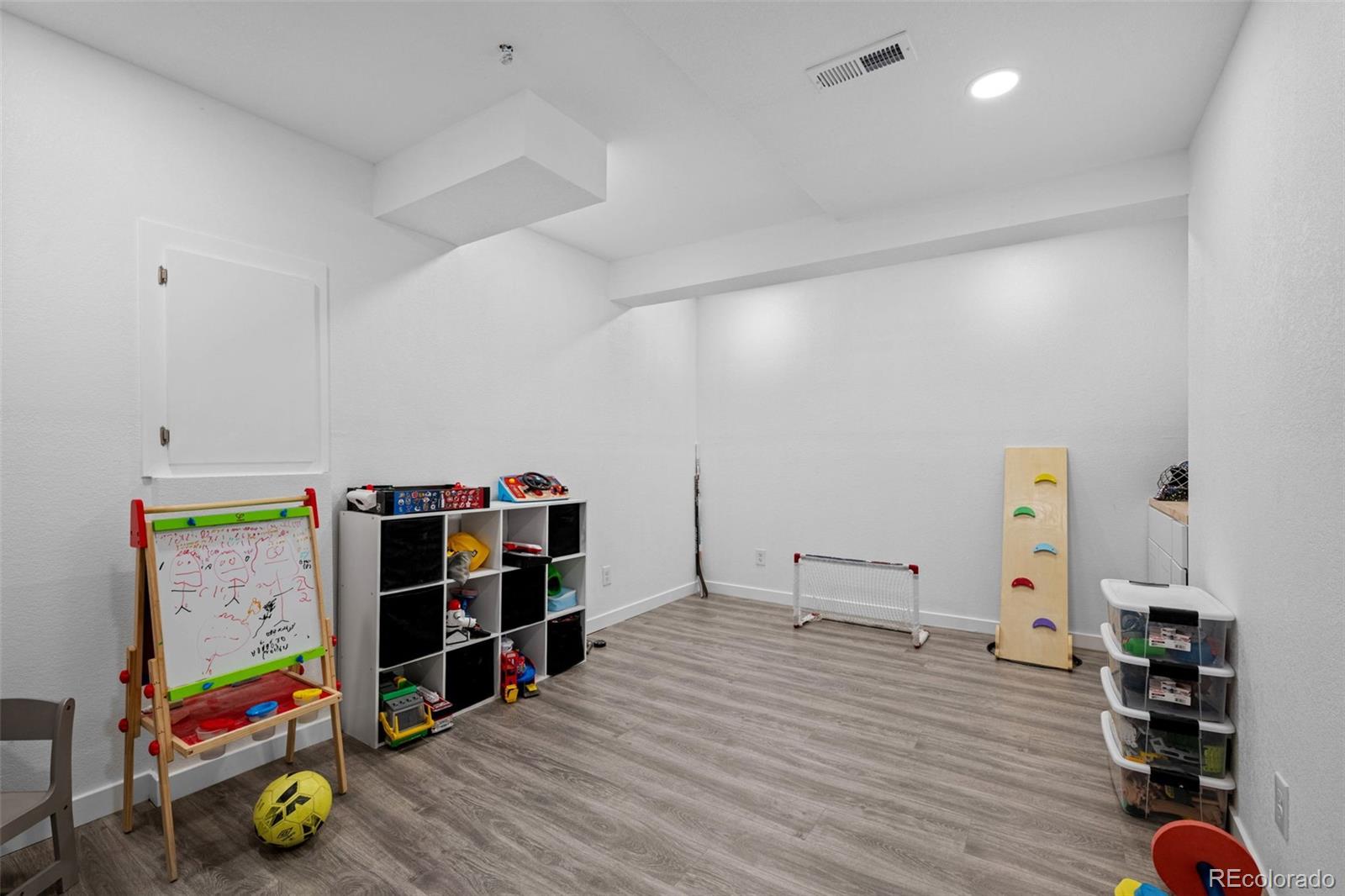 MLS Image #24 for 23500 e alamo place,aurora, Colorado