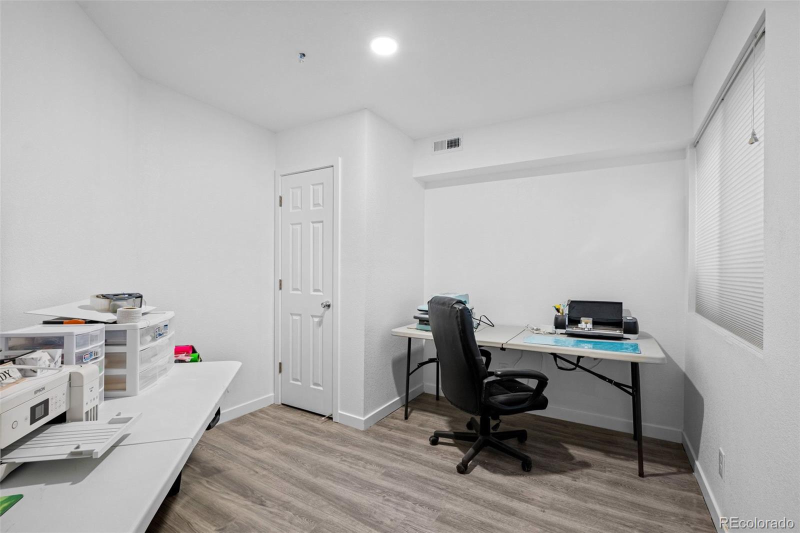 MLS Image #25 for 23500 e alamo place,aurora, Colorado