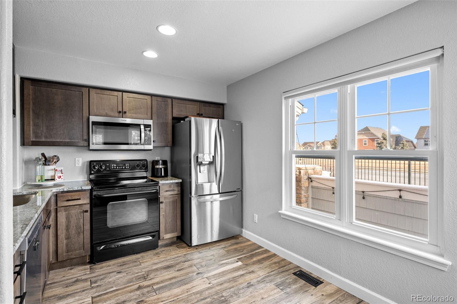 MLS Image #8 for 23500 e alamo place,aurora, Colorado
