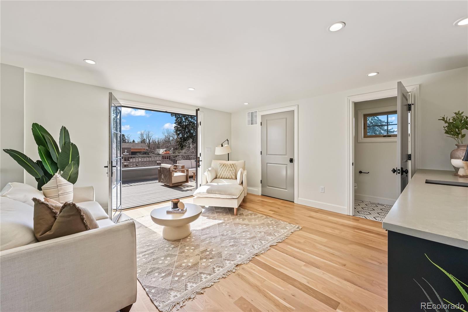 MLS Image #28 for 1135 s downing street,denver, Colorado