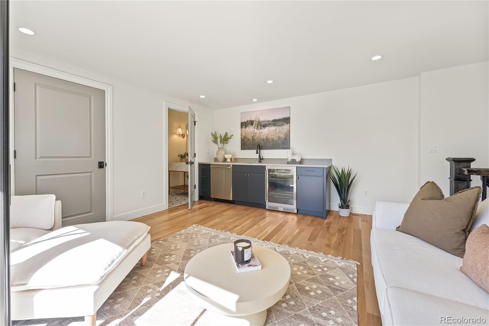 MLS Image #31 for 1135 s downing street,denver, Colorado