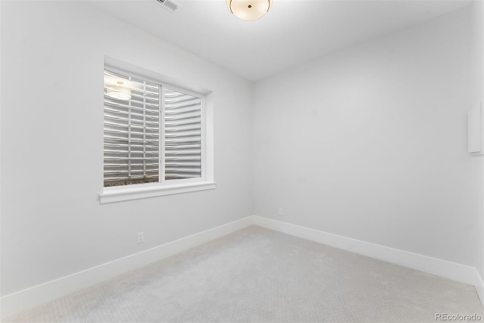 MLS Image #32 for 334  jackson street,denver, Colorado
