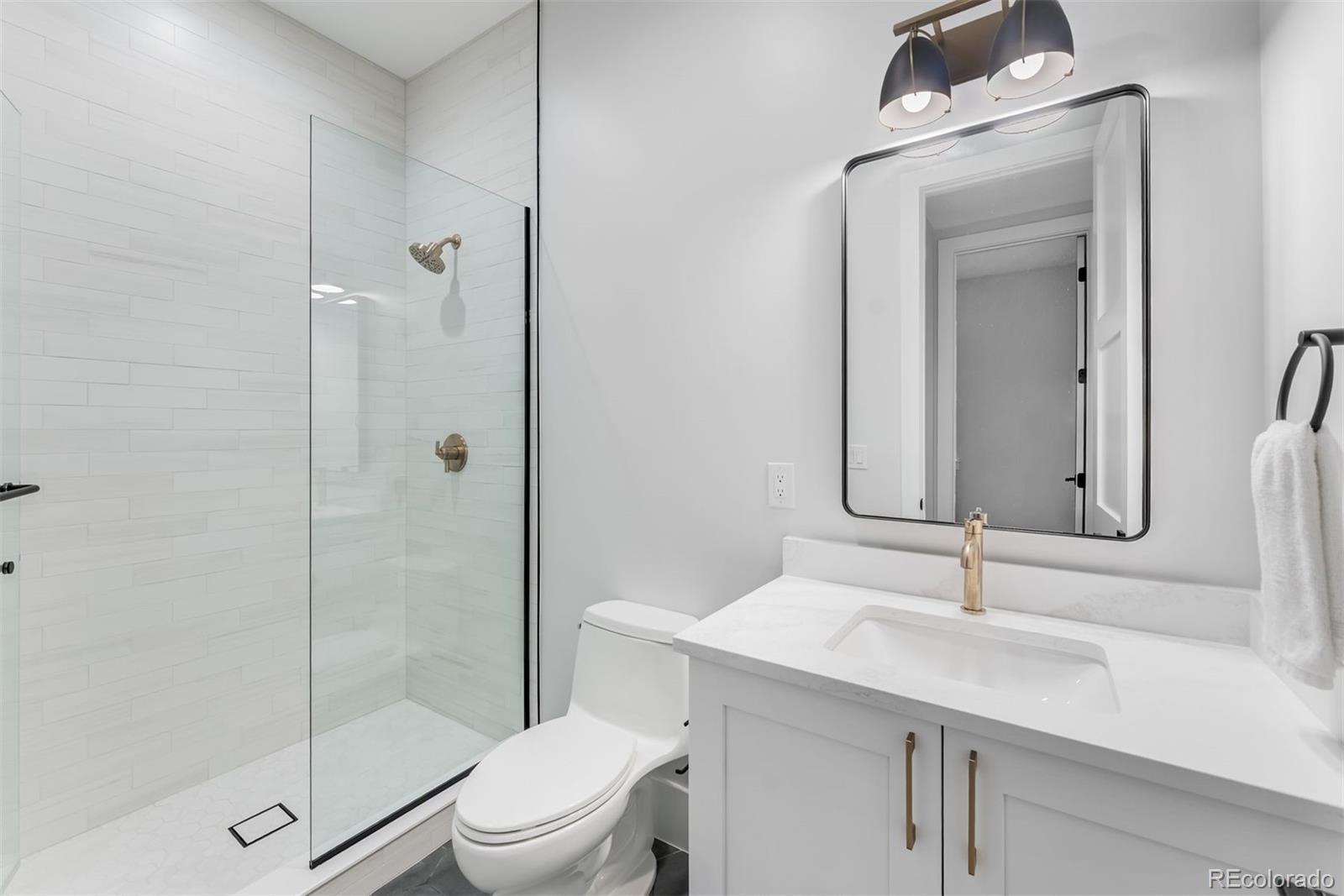 MLS Image #33 for 334  jackson street,denver, Colorado