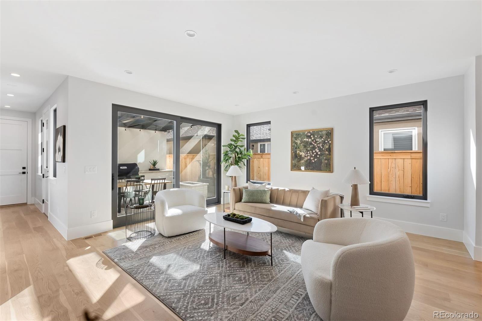 MLS Image #6 for 334  jackson street,denver, Colorado