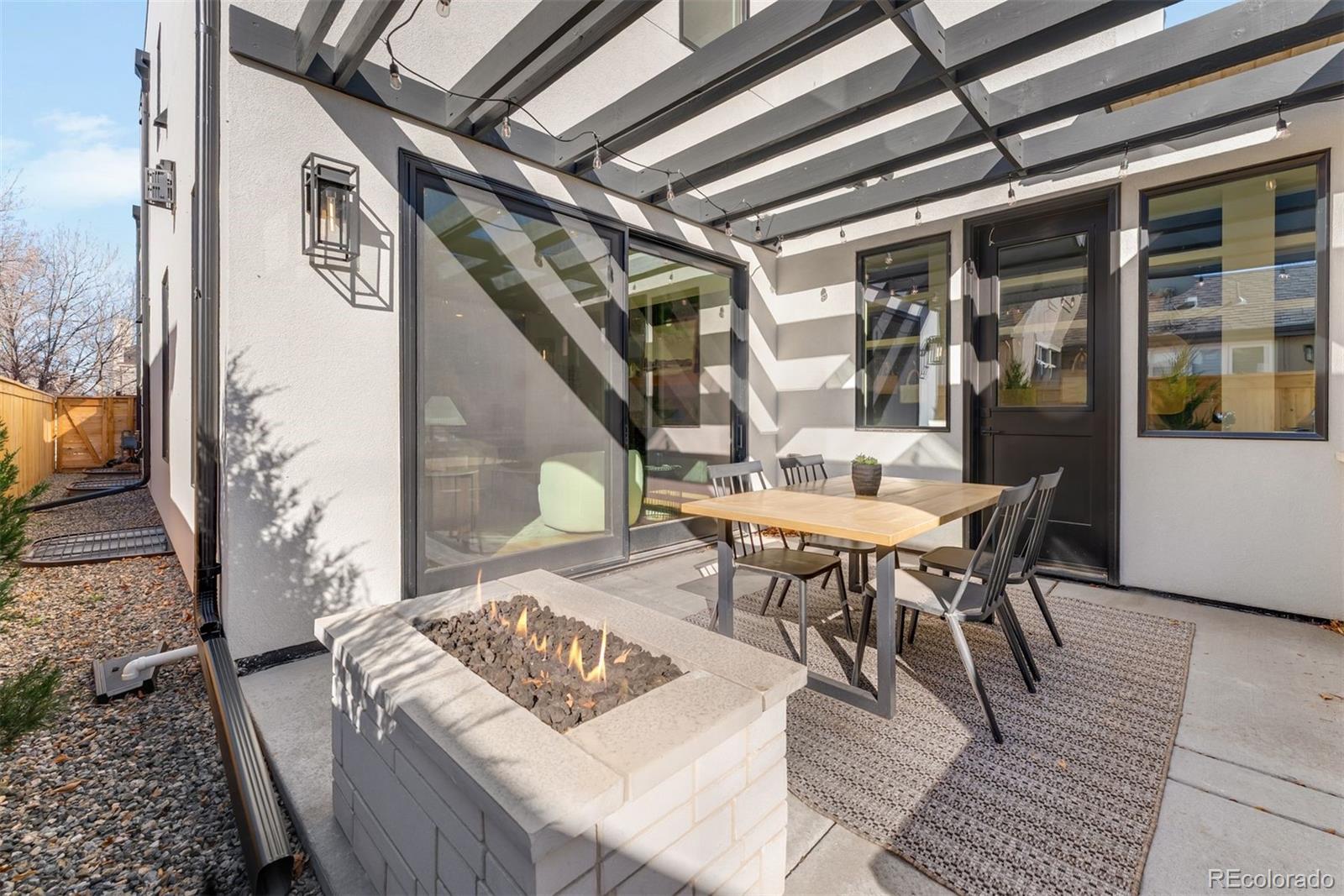 MLS Image #8 for 334  jackson street,denver, Colorado