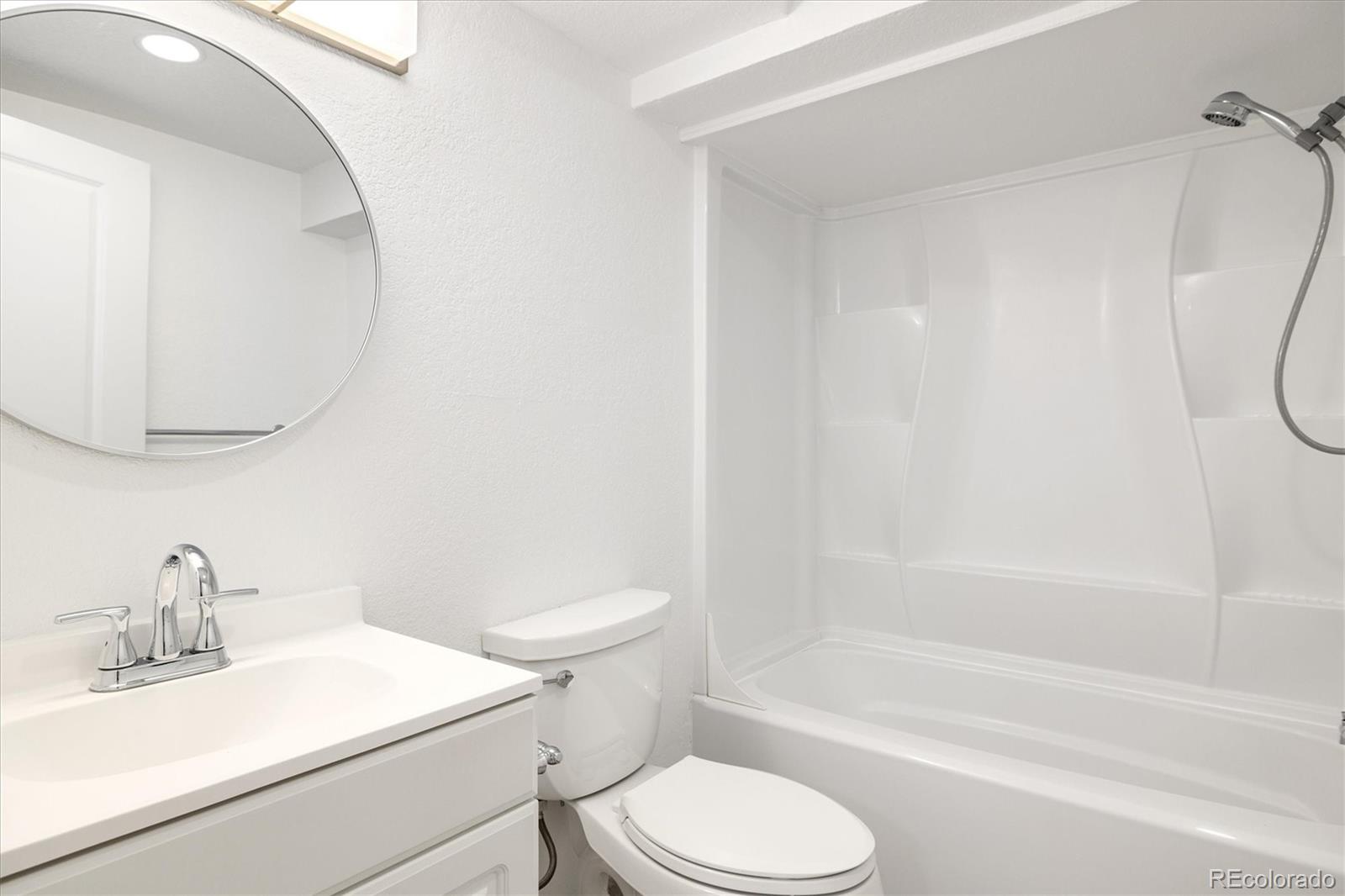 MLS Image #20 for 8612  carr loop,arvada, Colorado