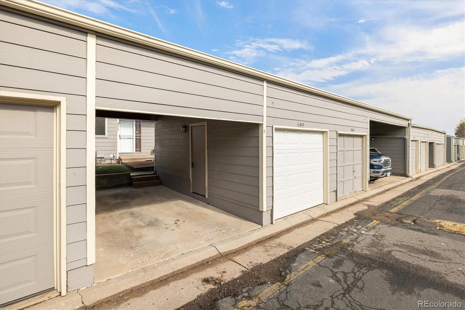 MLS Image #27 for 8612  carr loop,arvada, Colorado