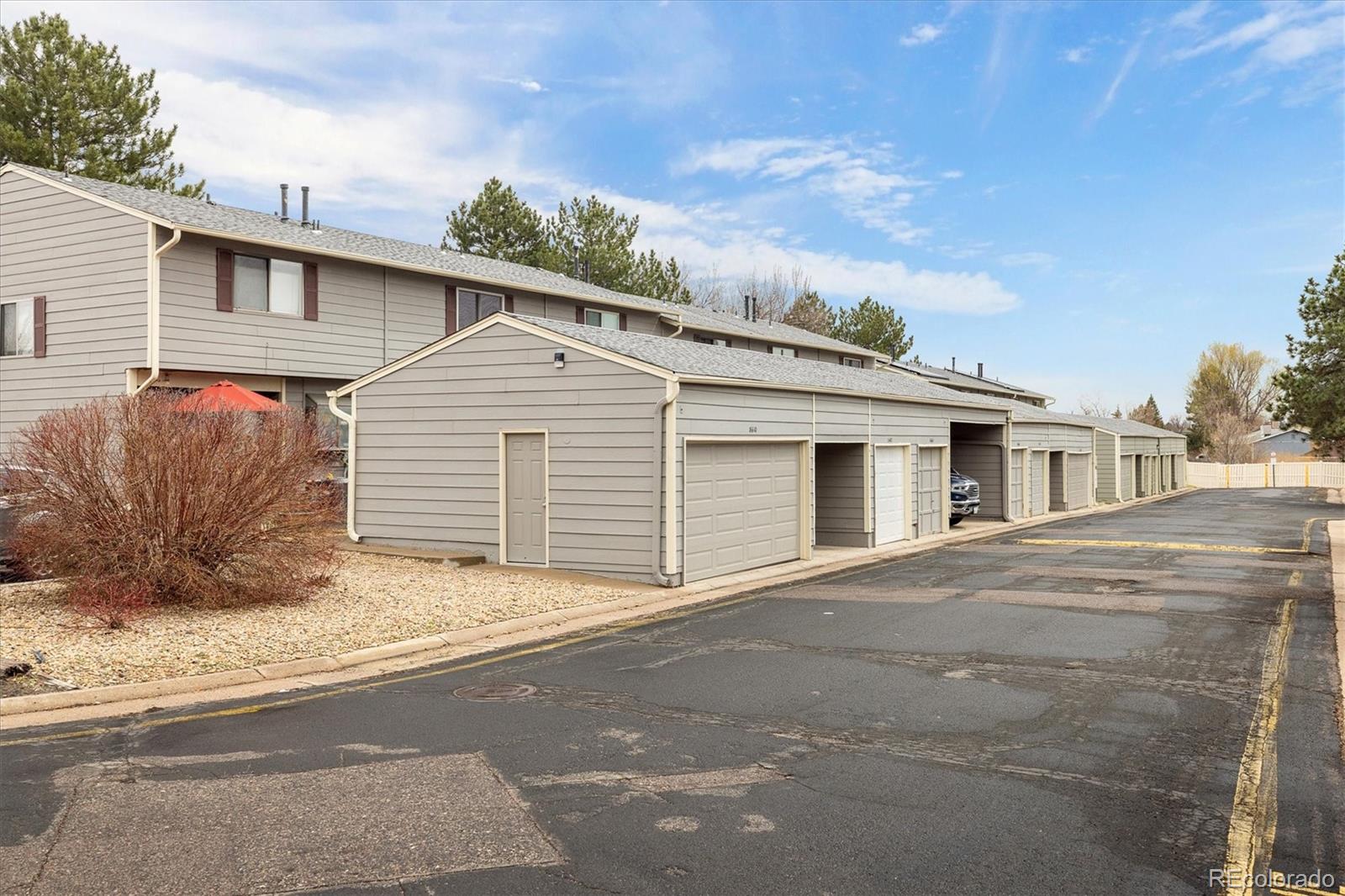 MLS Image #28 for 8612  carr loop,arvada, Colorado