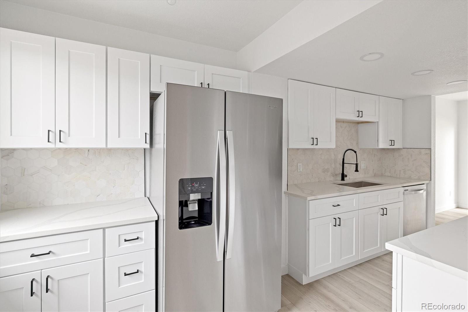 MLS Image #7 for 8612  carr loop,arvada, Colorado