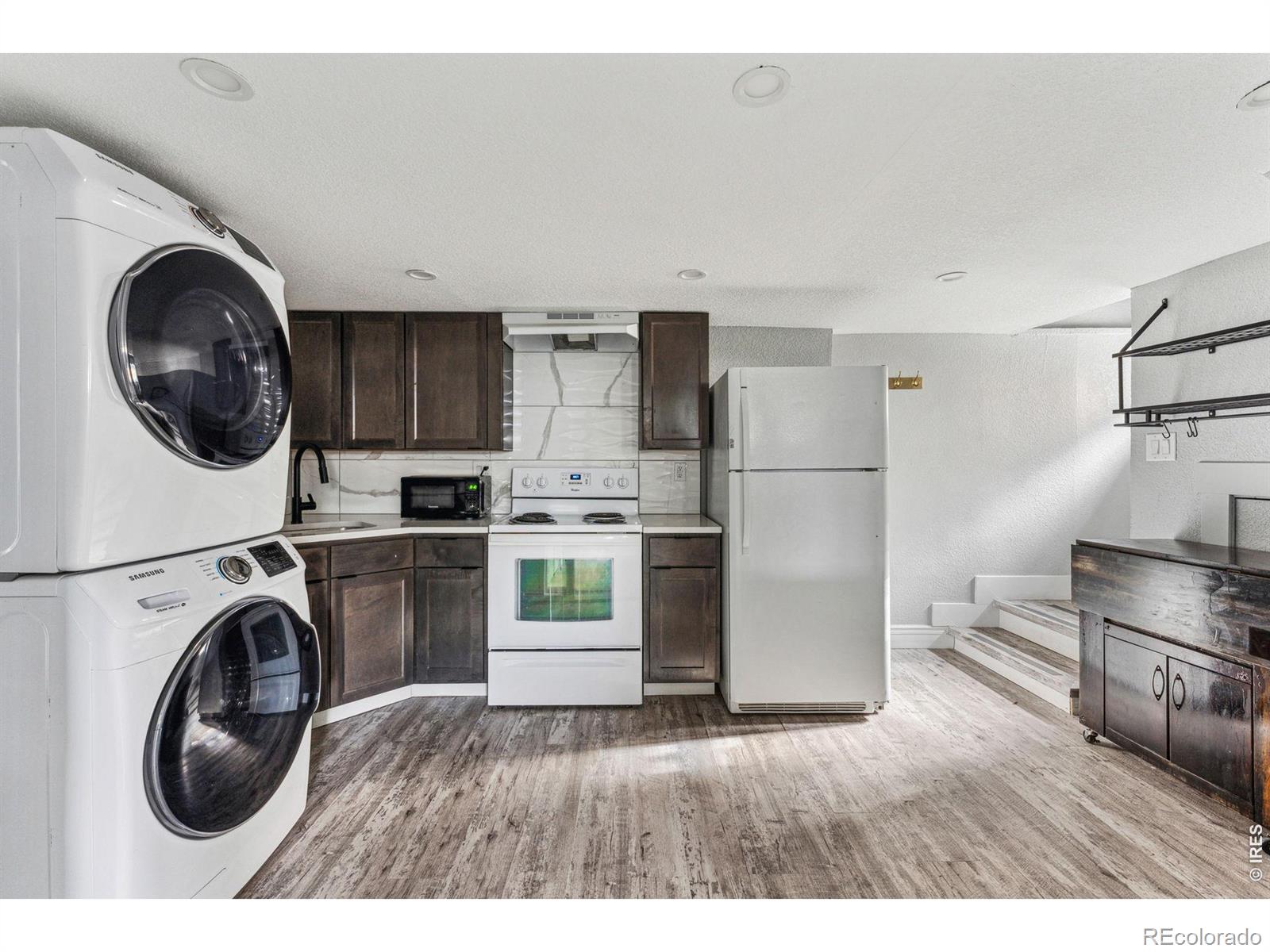 MLS Image #25 for 1678  verbena street,denver, Colorado