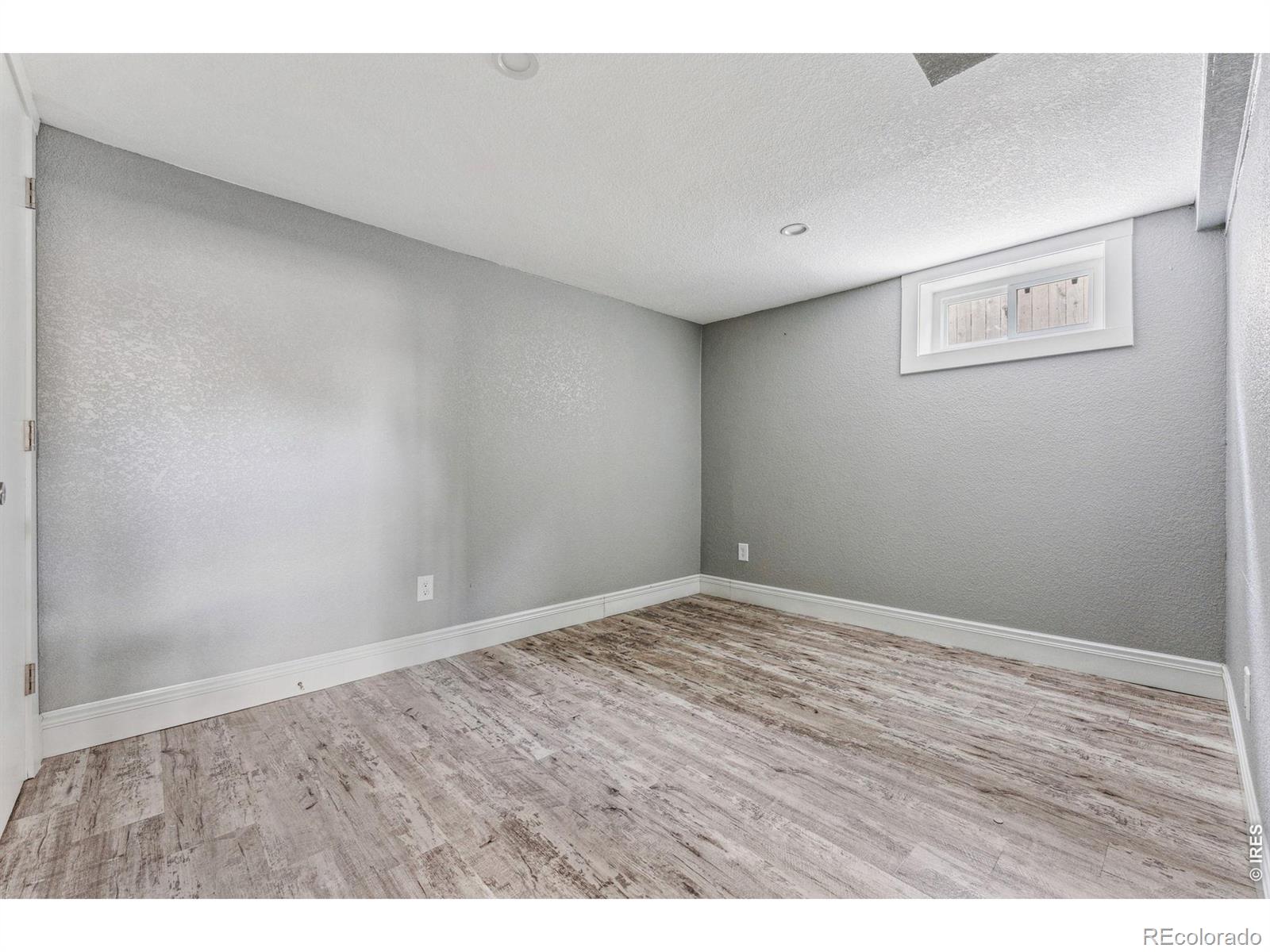 MLS Image #35 for 1678  verbena street,denver, Colorado