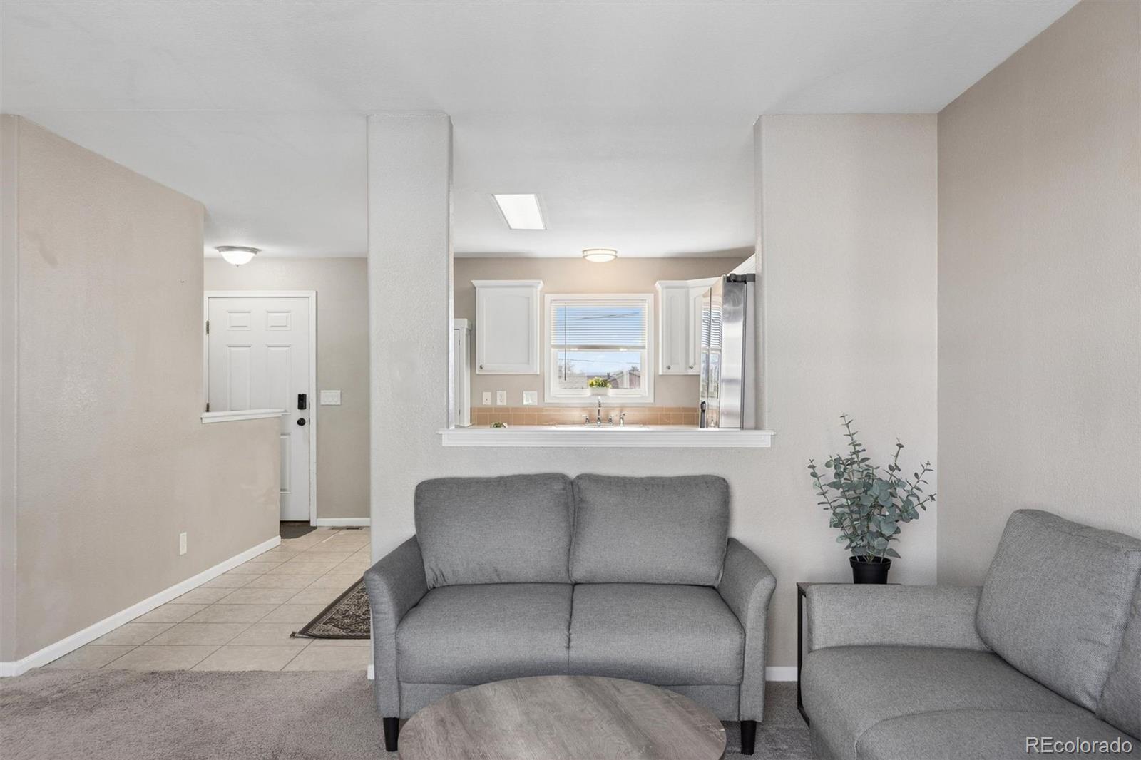 MLS Image #4 for 1060 s perry street,denver, Colorado