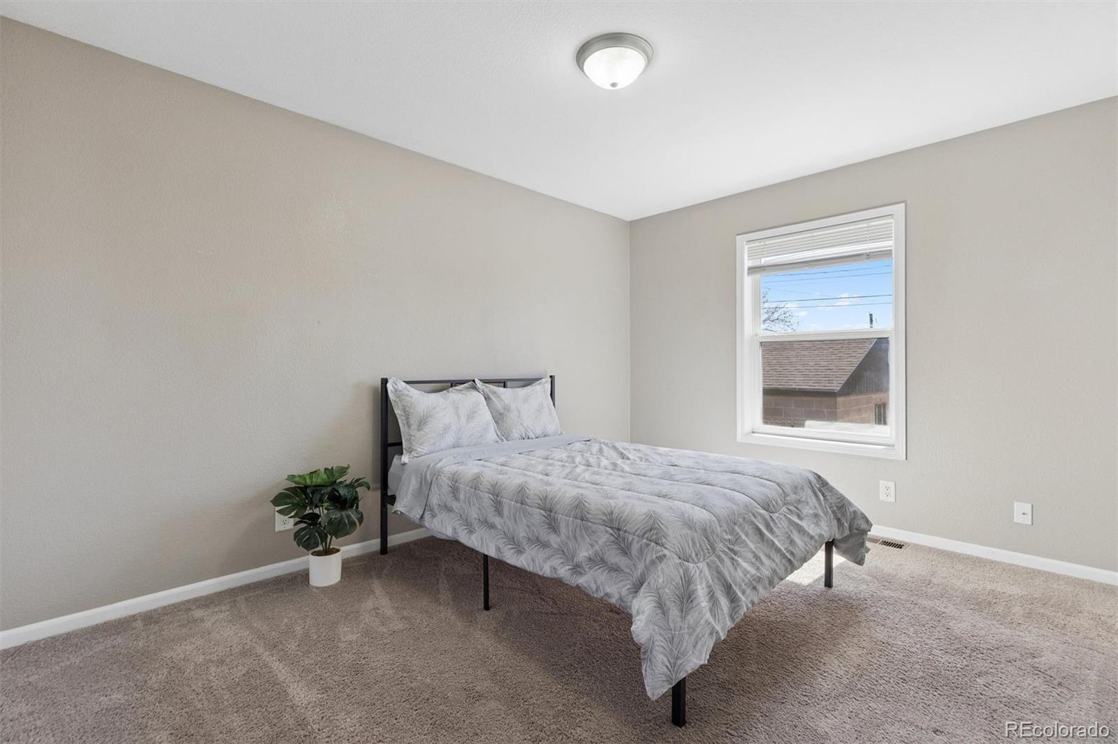 MLS Image #7 for 1060 s perry street,denver, Colorado