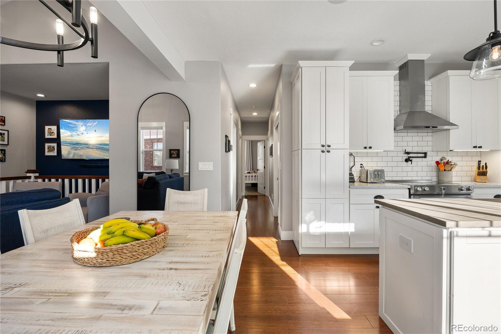 MLS Image #15 for 23431 e portland way,aurora, Colorado