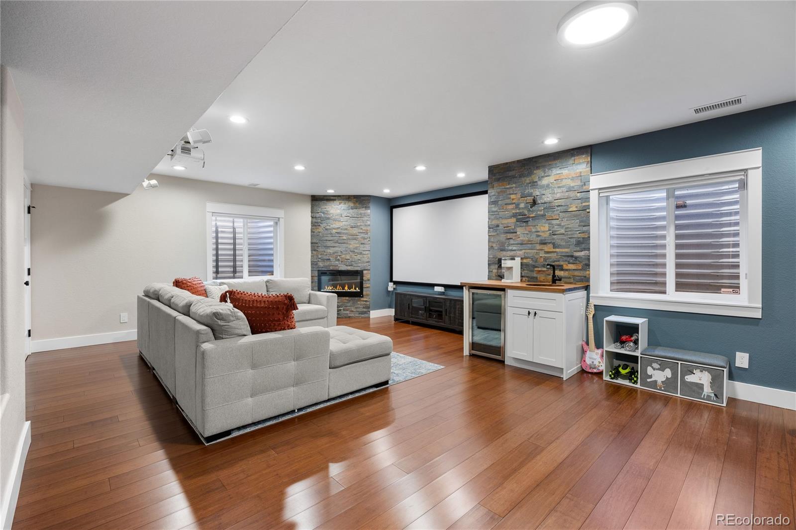 MLS Image #27 for 23431 e portland way,aurora, Colorado