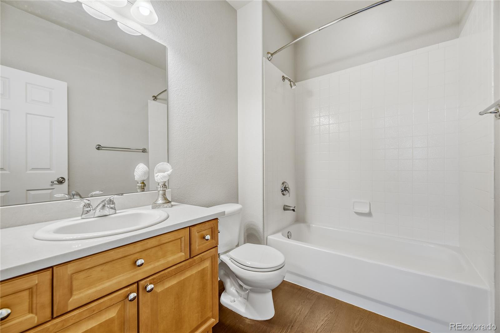 MLS Image #19 for 2250 s vaughn way,aurora, Colorado