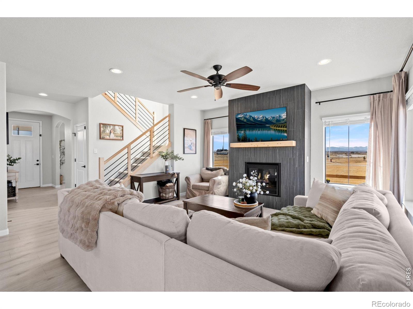 MLS Image #10 for 240  hillspire drive,windsor, Colorado