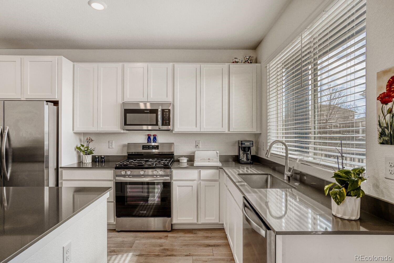 MLS Image #6 for 1432  sanitas lane,lafayette, Colorado
