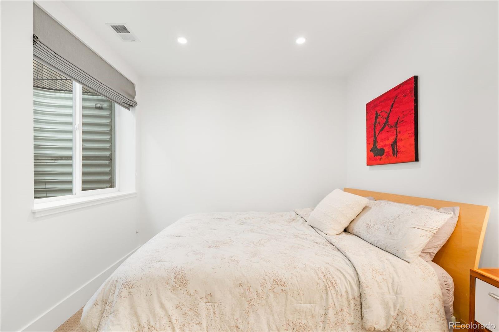 MLS Image #35 for 507 s high street,denver, Colorado