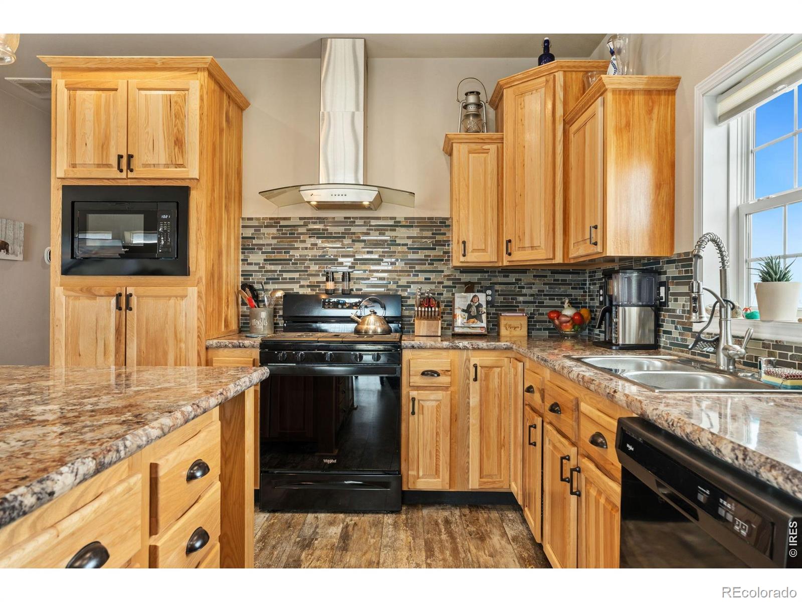 MLS Image #11 for 62  rabbit ears court,livermore, Colorado
