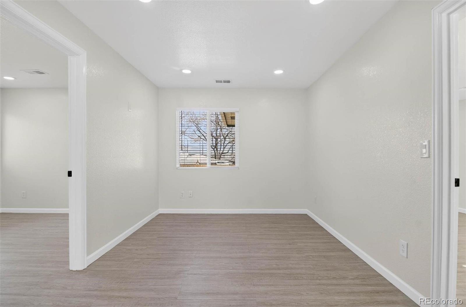 MLS Image #6 for 2111 w custer place,denver, Colorado