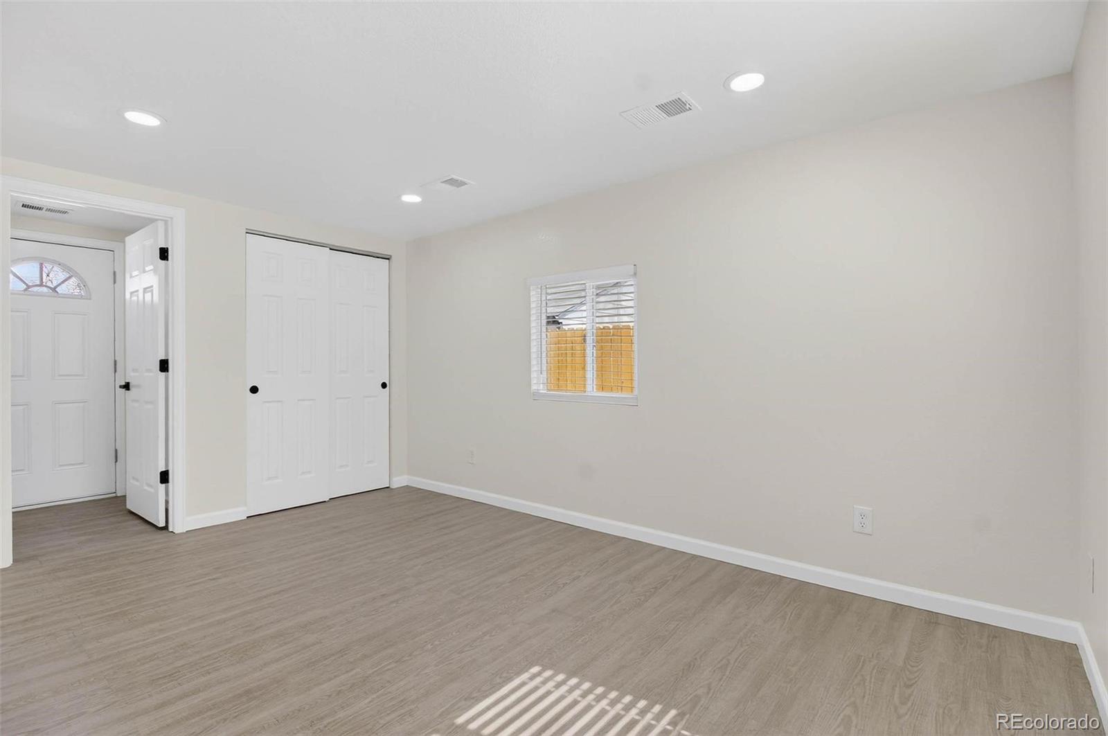 MLS Image #9 for 2111 w custer place,denver, Colorado