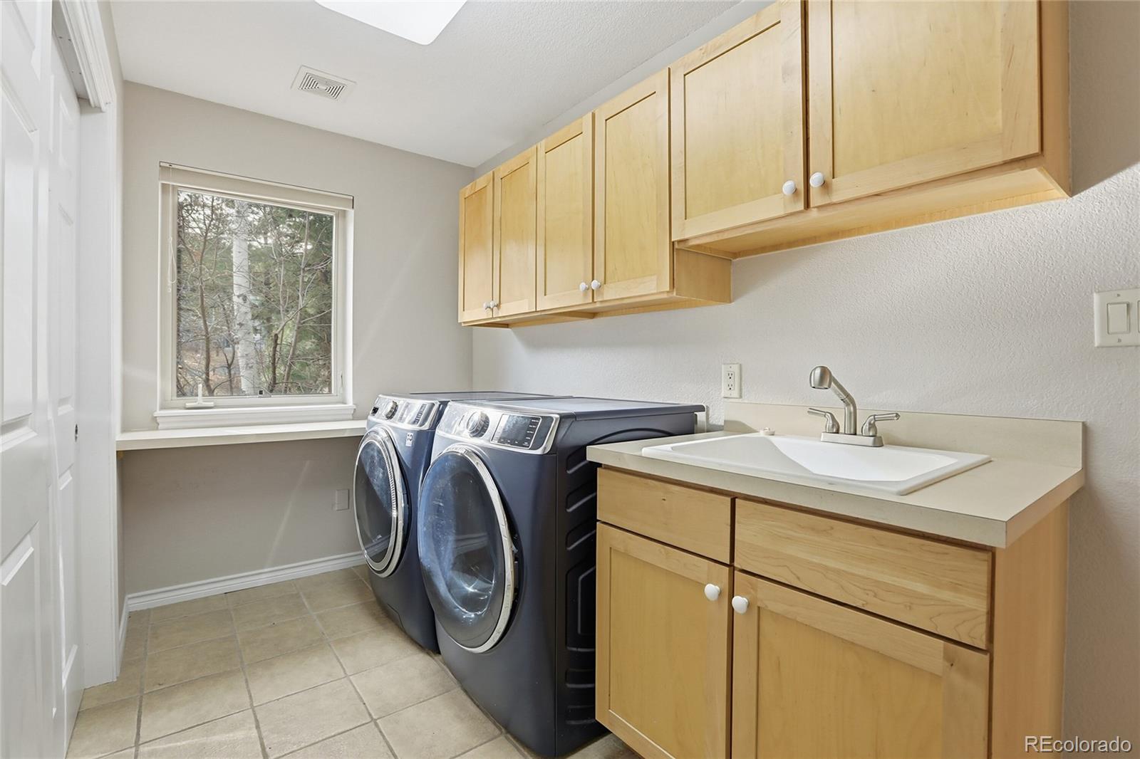 MLS Image #12 for 4163  cheyenne drive,larkspur, Colorado