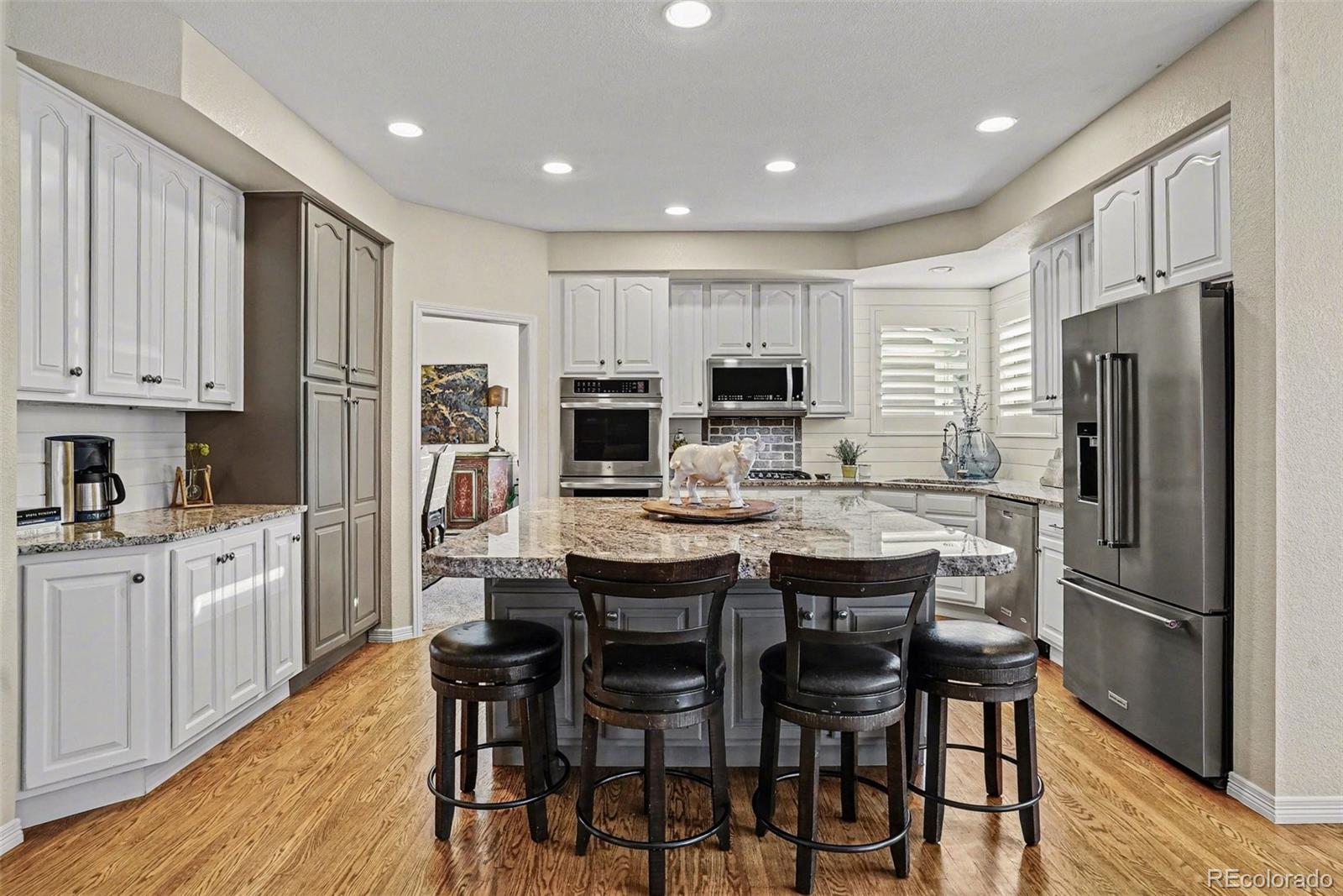 MLS Image #7 for 6535 s waco court,aurora, Colorado