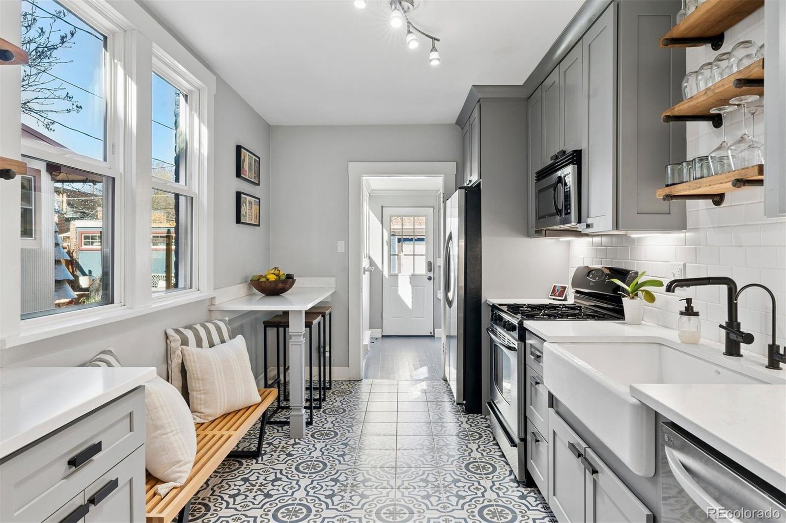 MLS Image #11 for 3223 w 22nd avenue,denver, Colorado