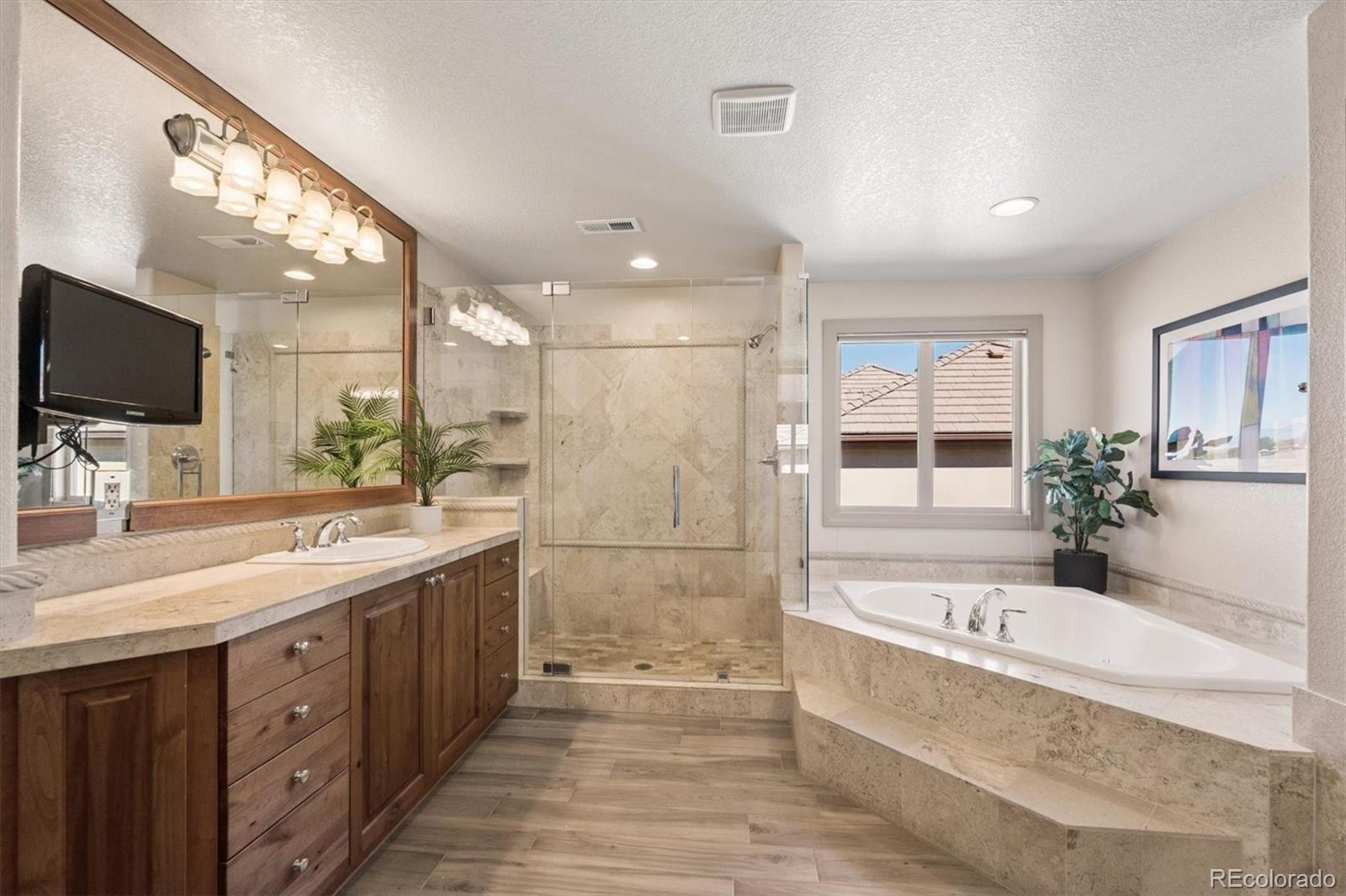 MLS Image #19 for 6893 s netherland way,aurora, Colorado